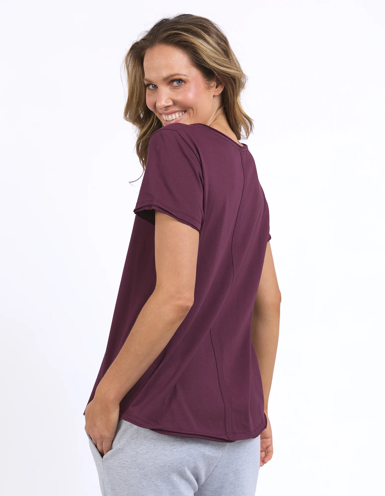 Elm Pima Vee Tee Merlot - Image 6
