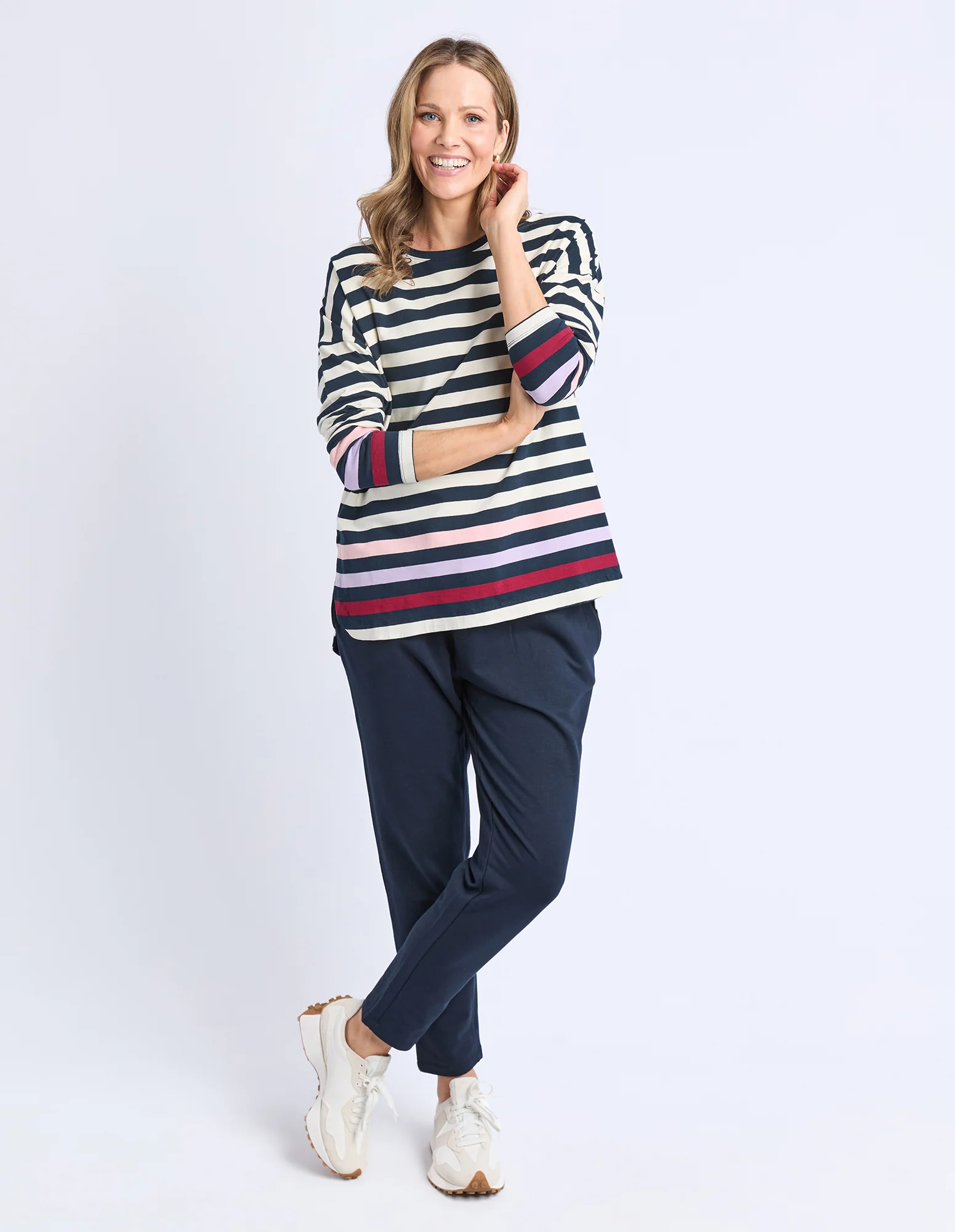 Elm Retreat L/S Tee White Navy Stripe - Image 5