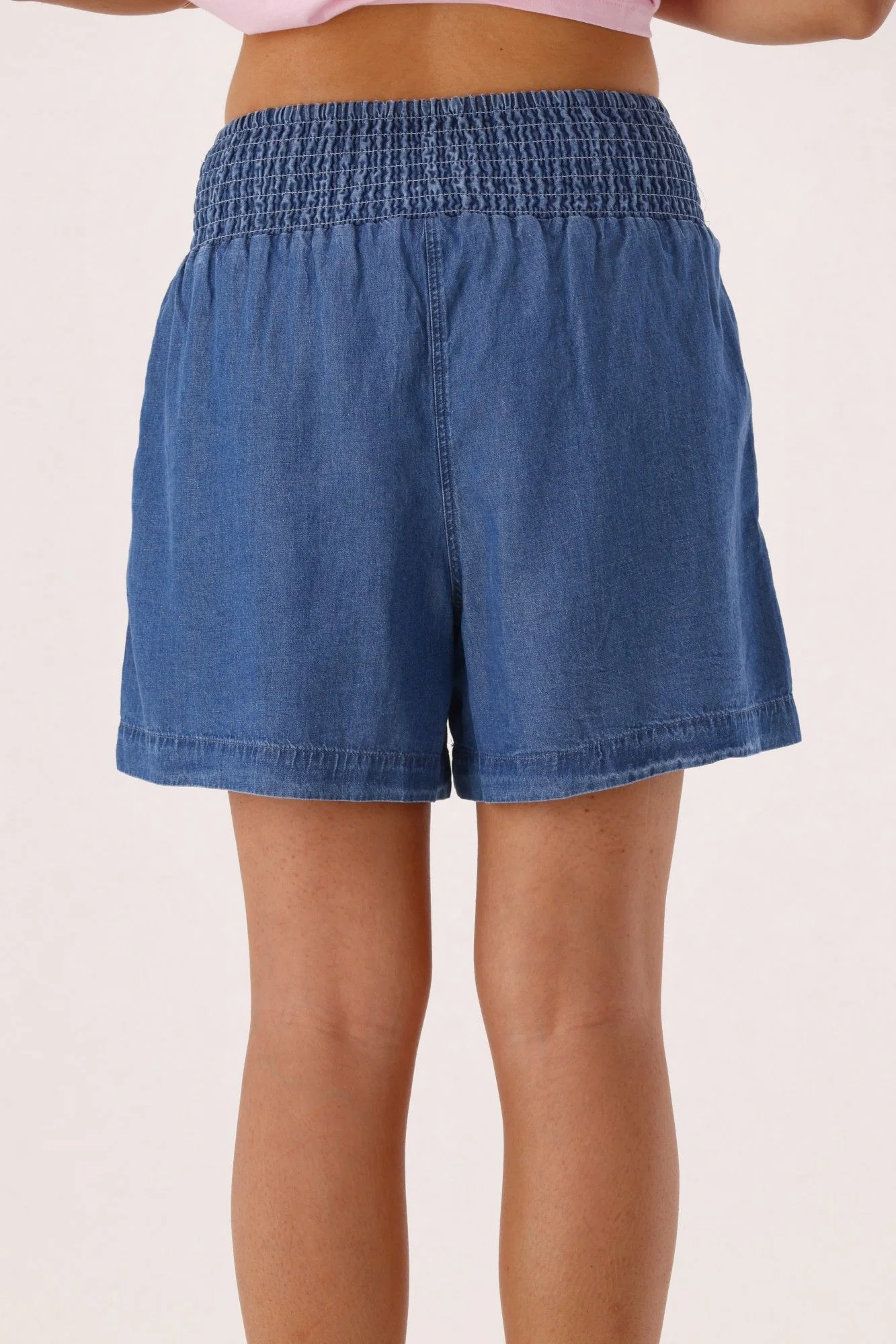 Elm Rily Lyocel Shorts Blue - Image 3