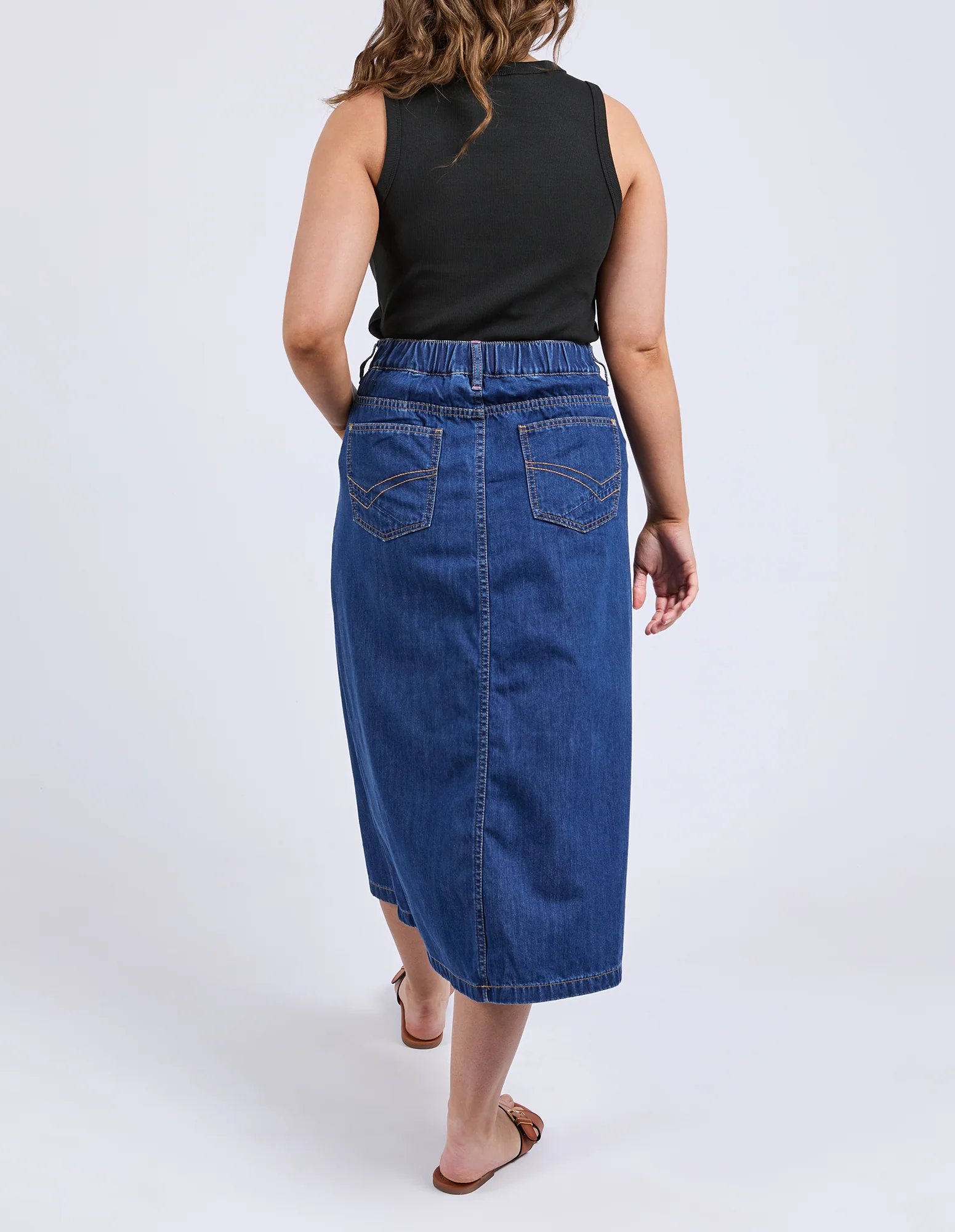 Elm Scallop Edge Denim Skirt Mid Blue Wash - Image 7