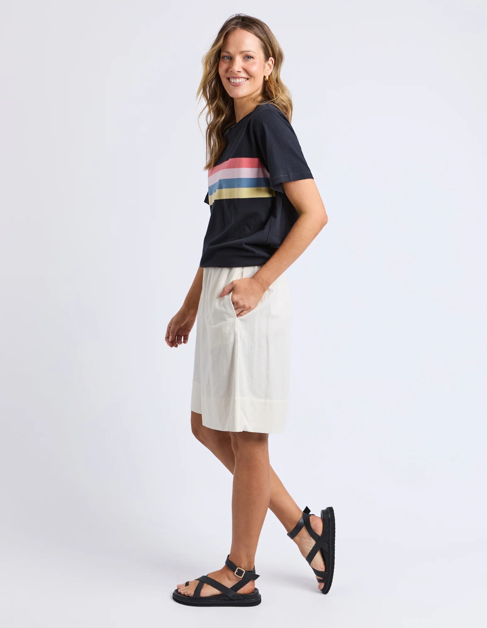 Elm Terra Tee Black - Image 5