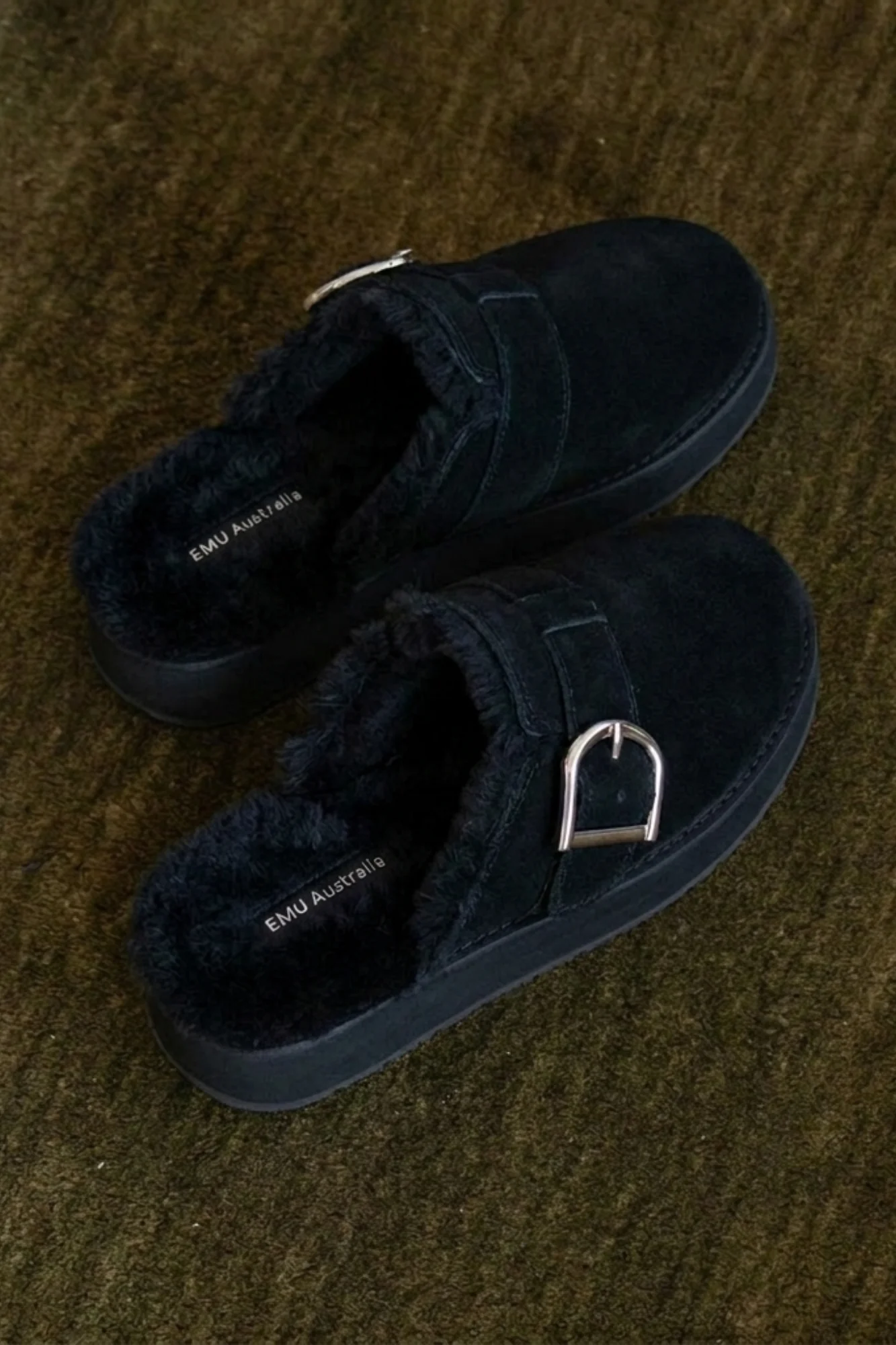 Emu Adison Lined Slide Black