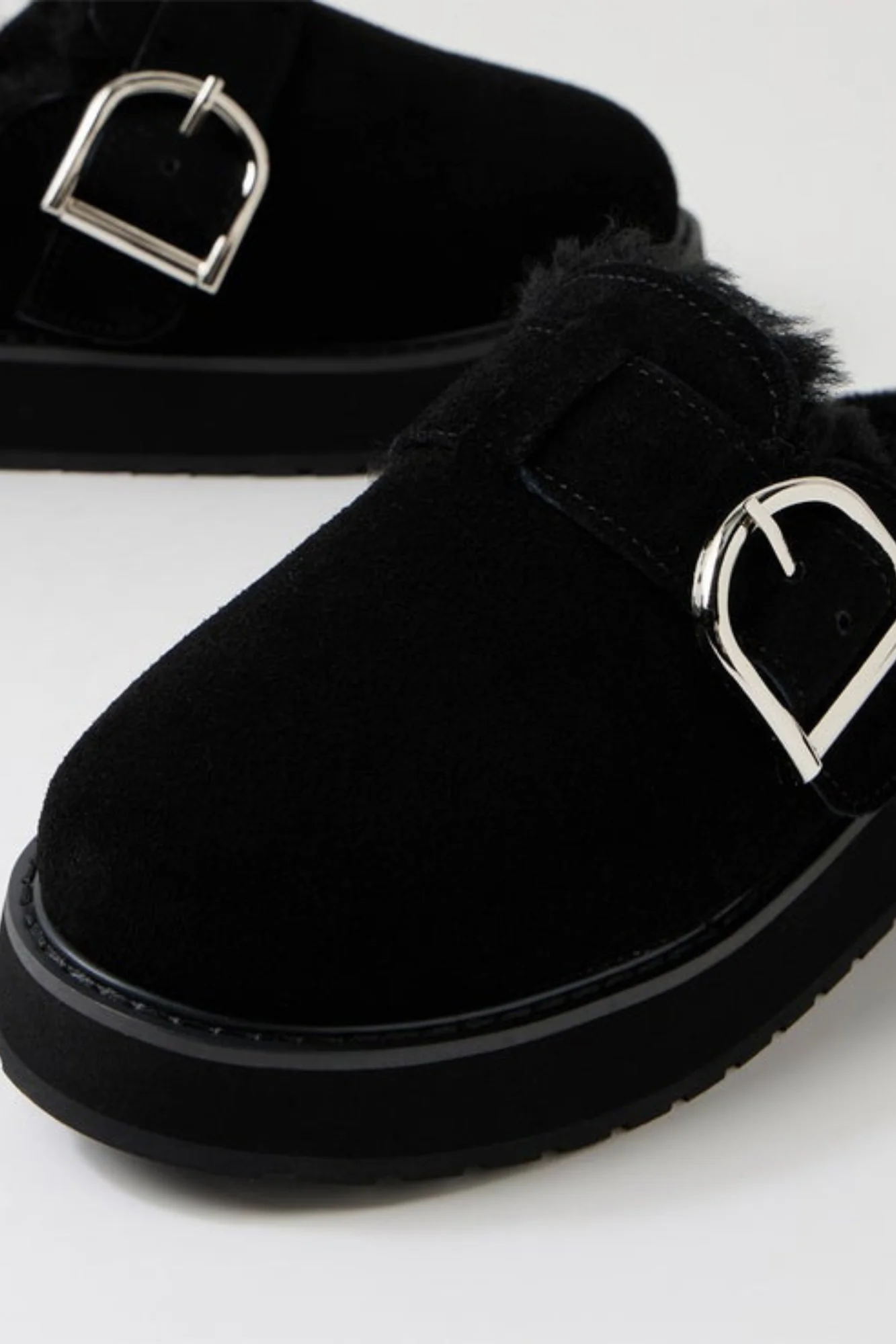 Emu Adison Lined Slide Black - Image 7
