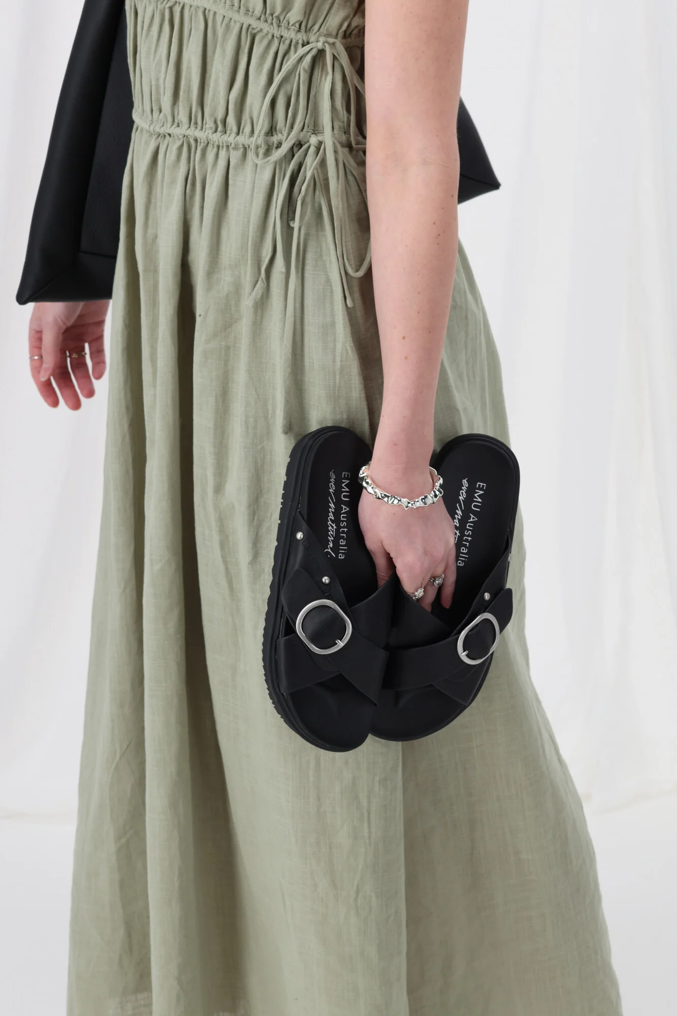 Emu Ebony Sandal Black - Image 4