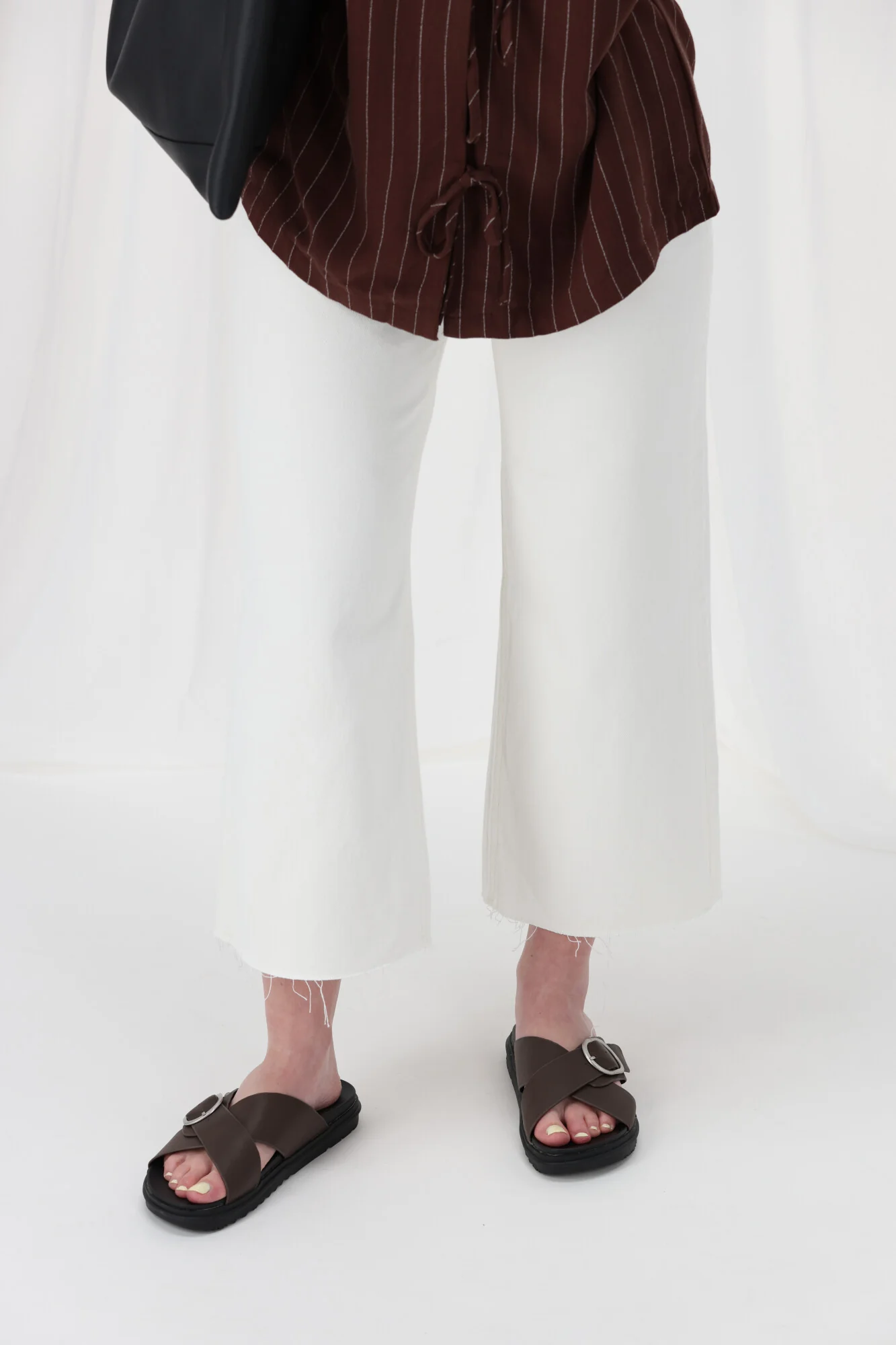 Emu Ebony Sandal Espresso - Image 3