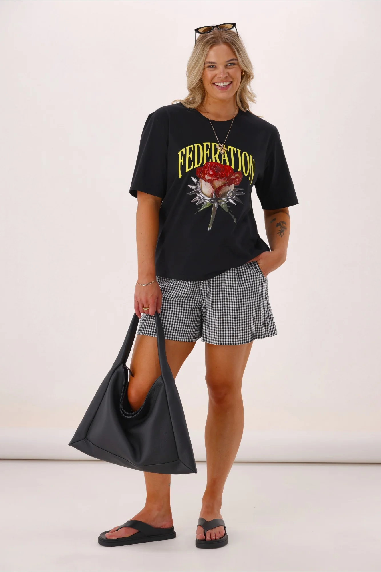 Federation Cruise Tee Roses N Thorns Washed Black