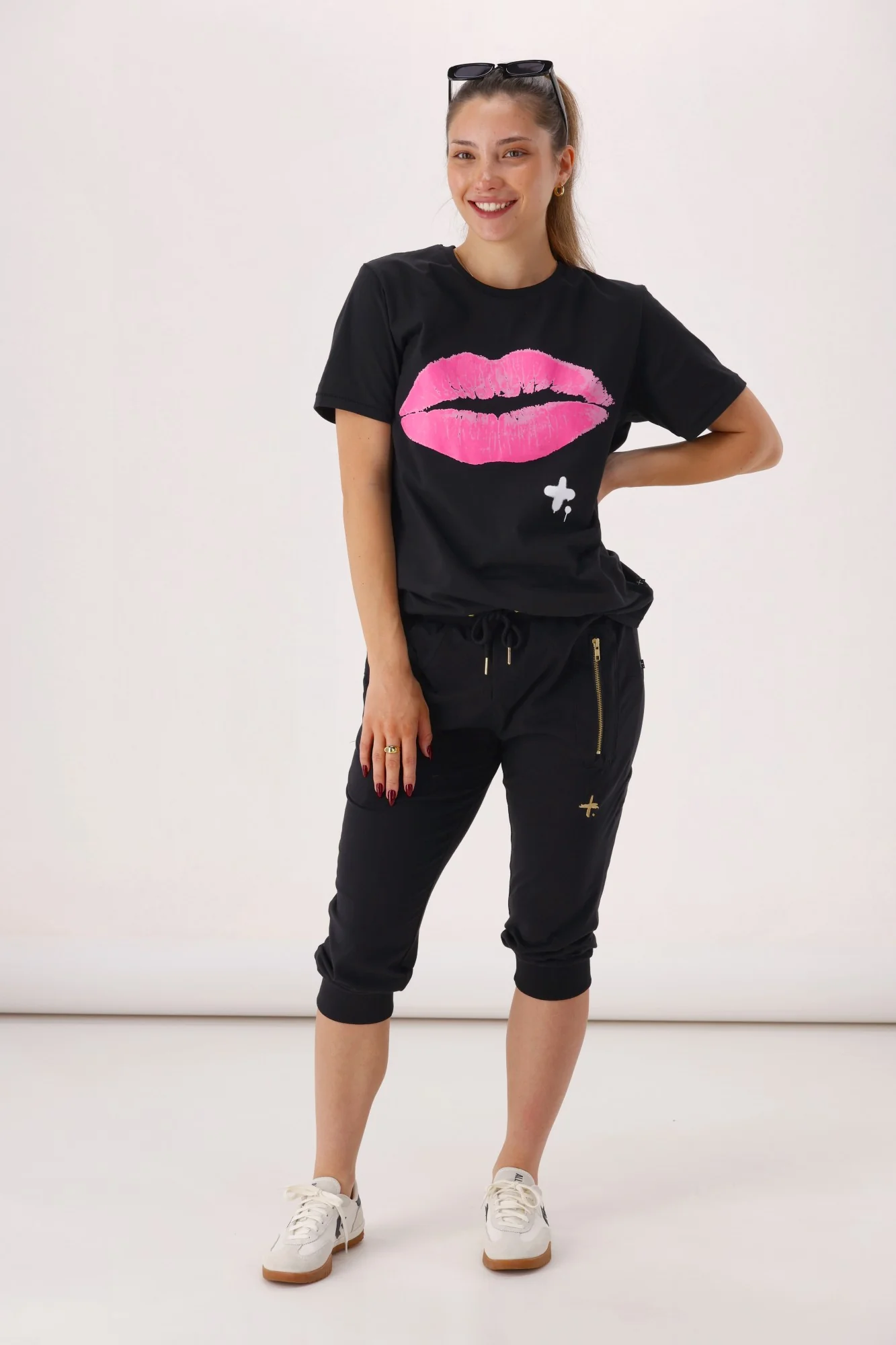 Federation Cut Trackies Lil Plus Black With Gold Zips - Image 3