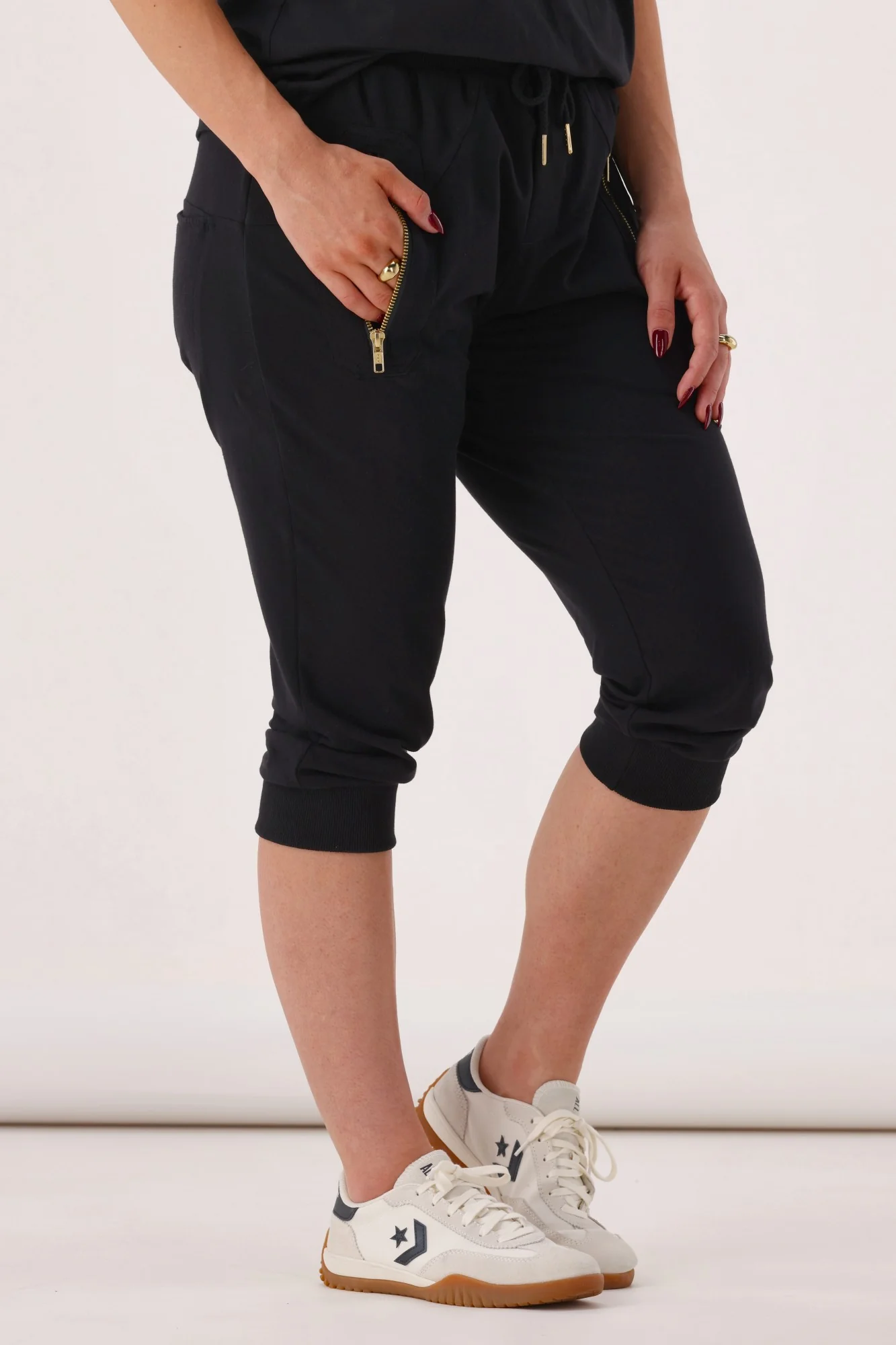 Federation Cut Trackies Lil Plus Black With Gold Zips - Image 6