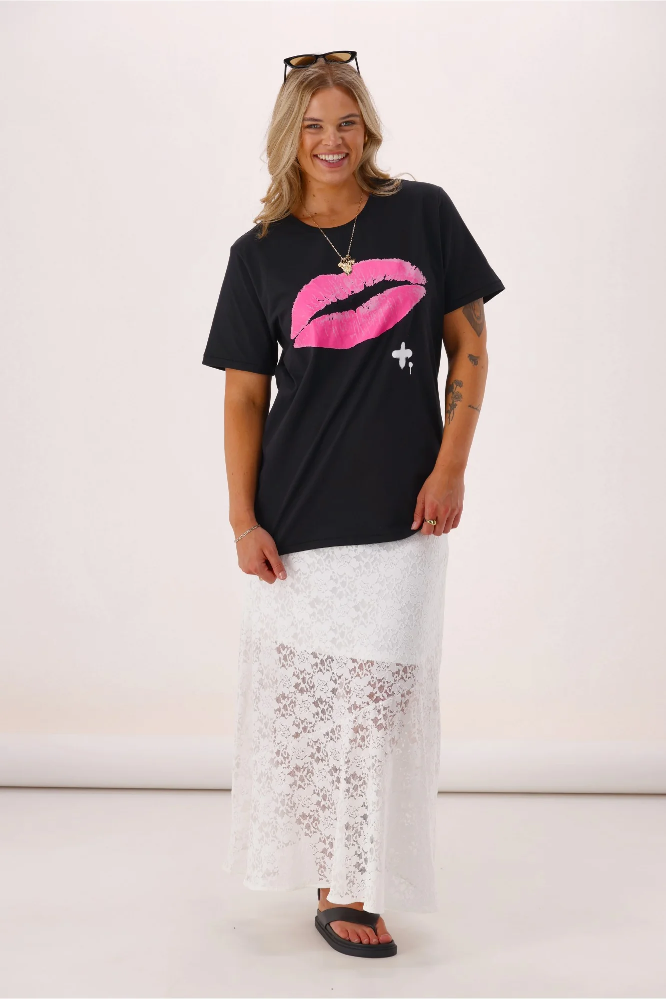 Federation Rush Tee Lips Black - Image 4