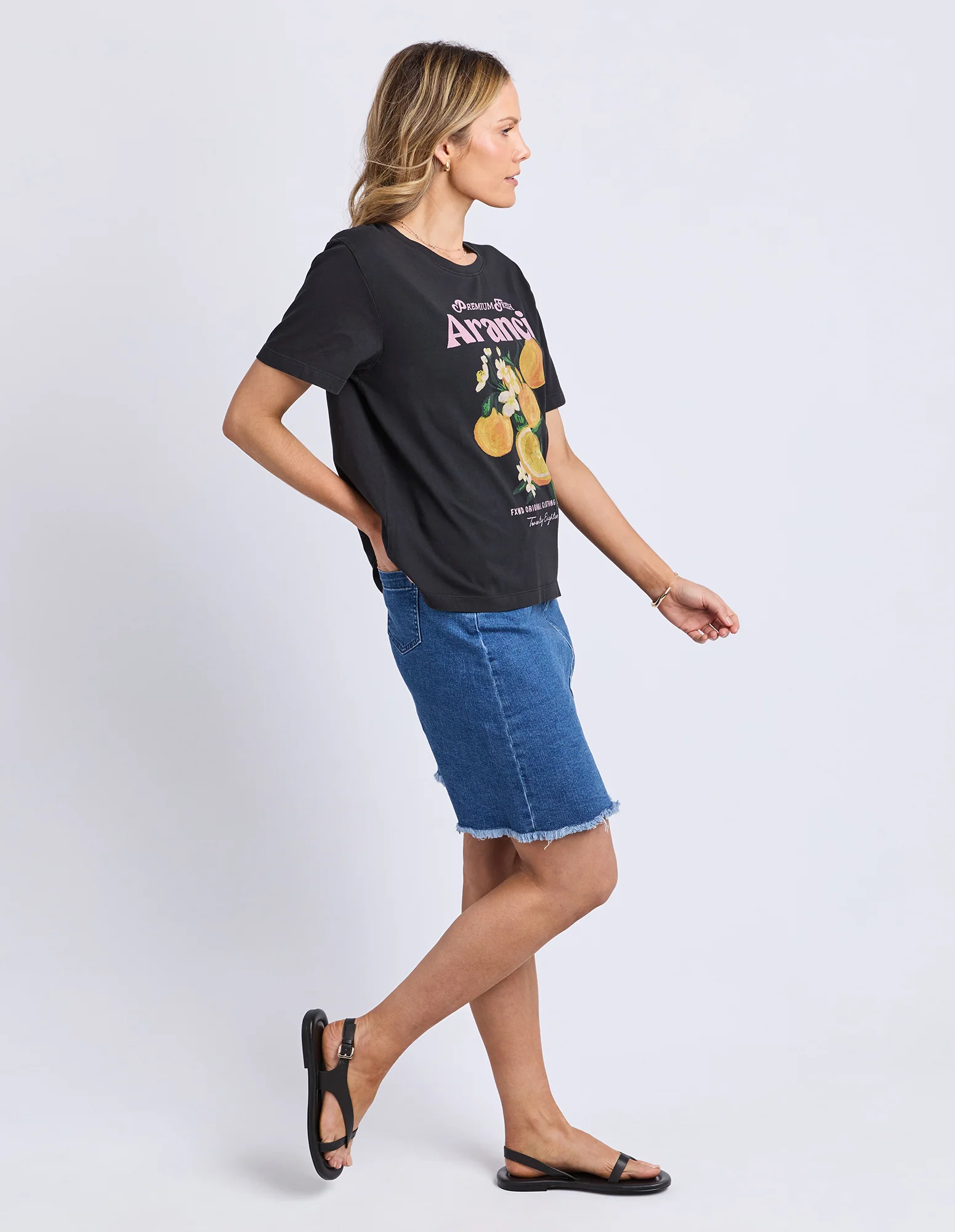 Foxwood Arancia Tee Washed Black - Image 5