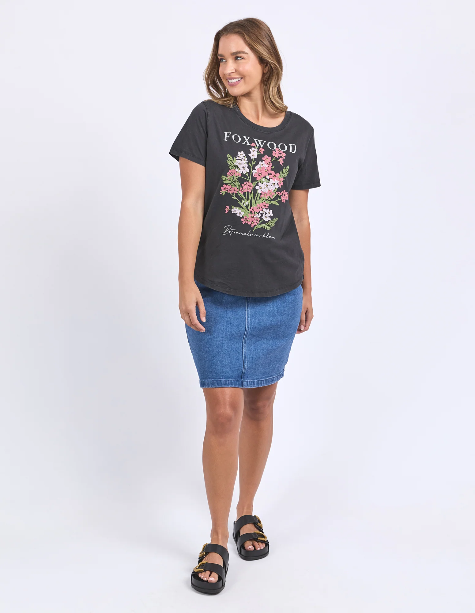 Foxwood Flower Block Tee Washed Black - Image 5