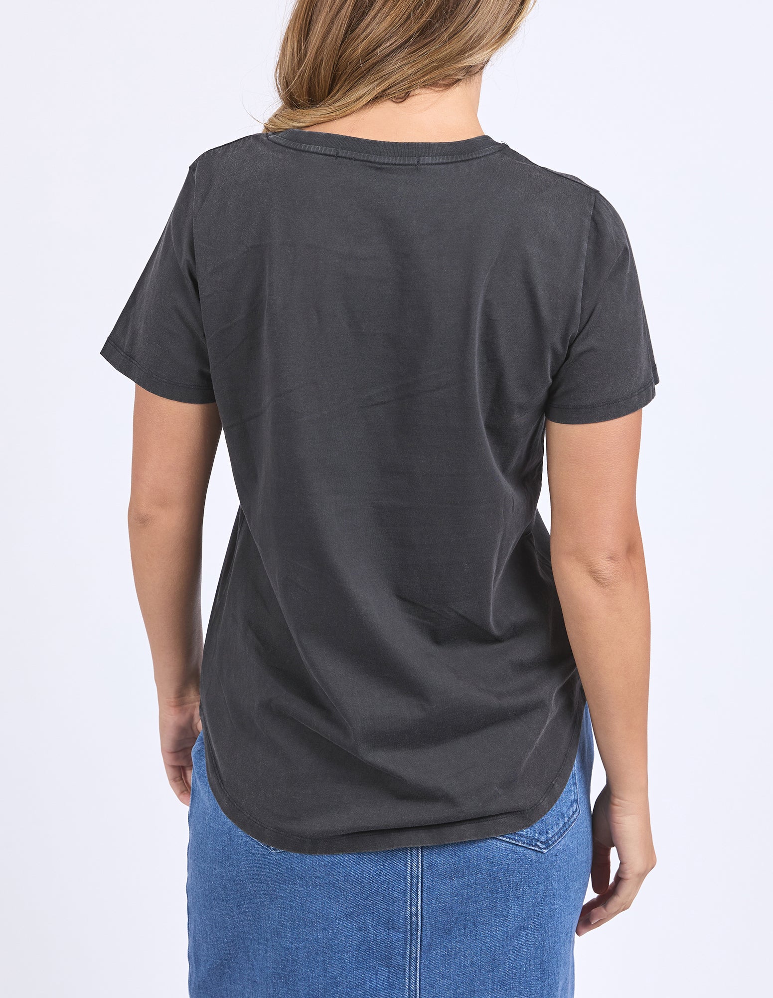 Foxwood Flower Block Tee Washed Black - Image 7