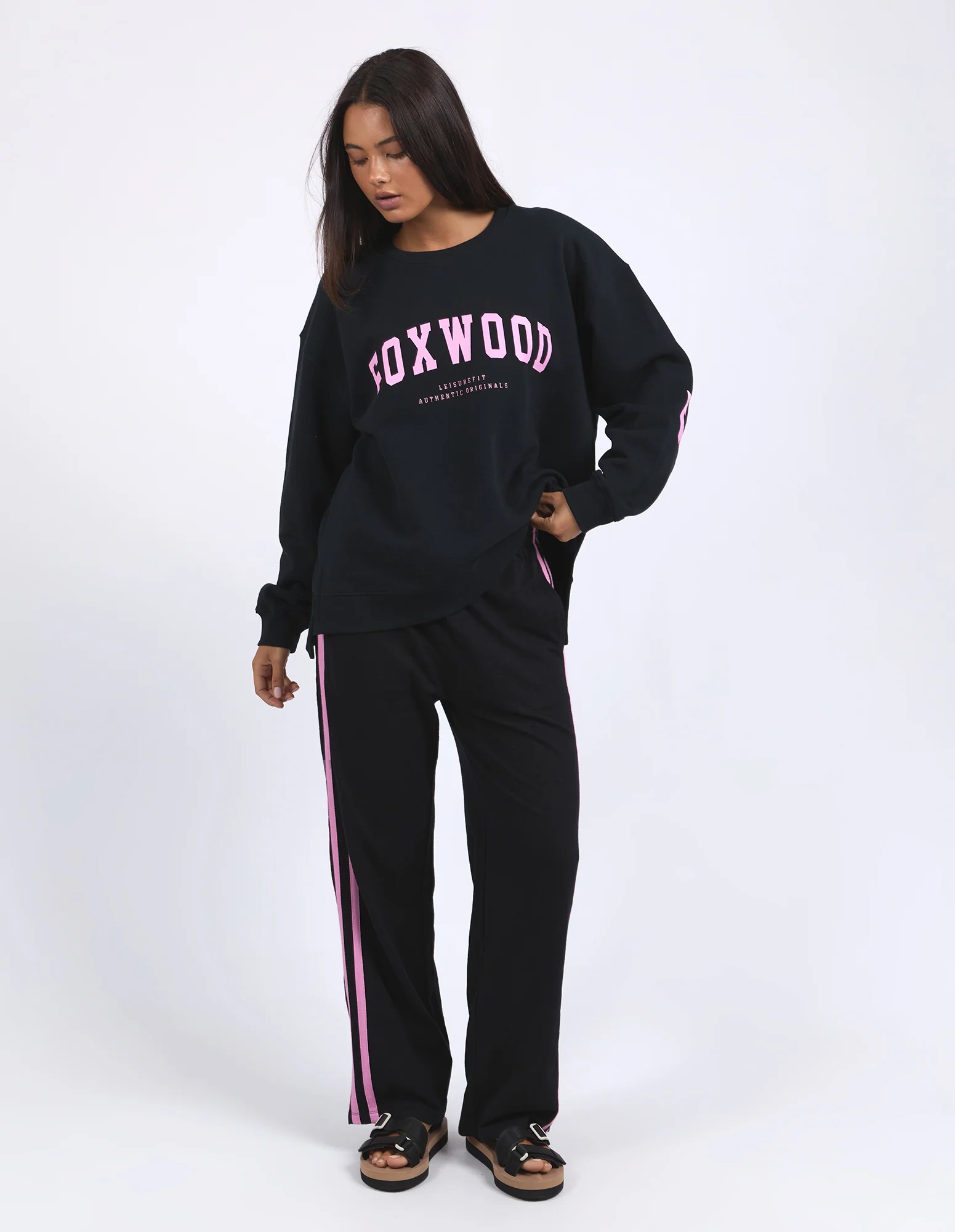 Foxwood Interval Crew Black W/ Neon Pink - Image 5