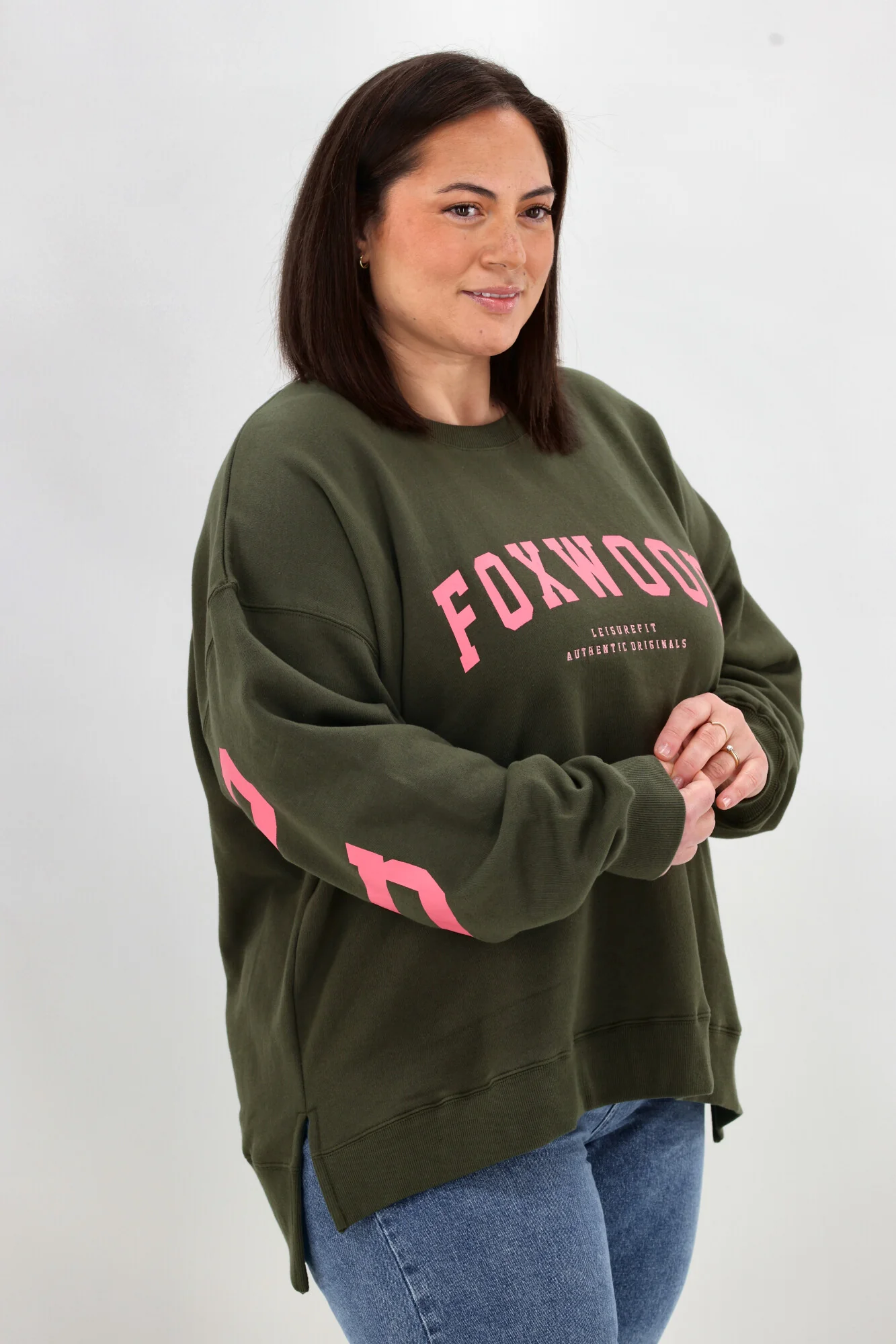 Foxwood Interval Crew Dark Khaki with Coral - Image 10