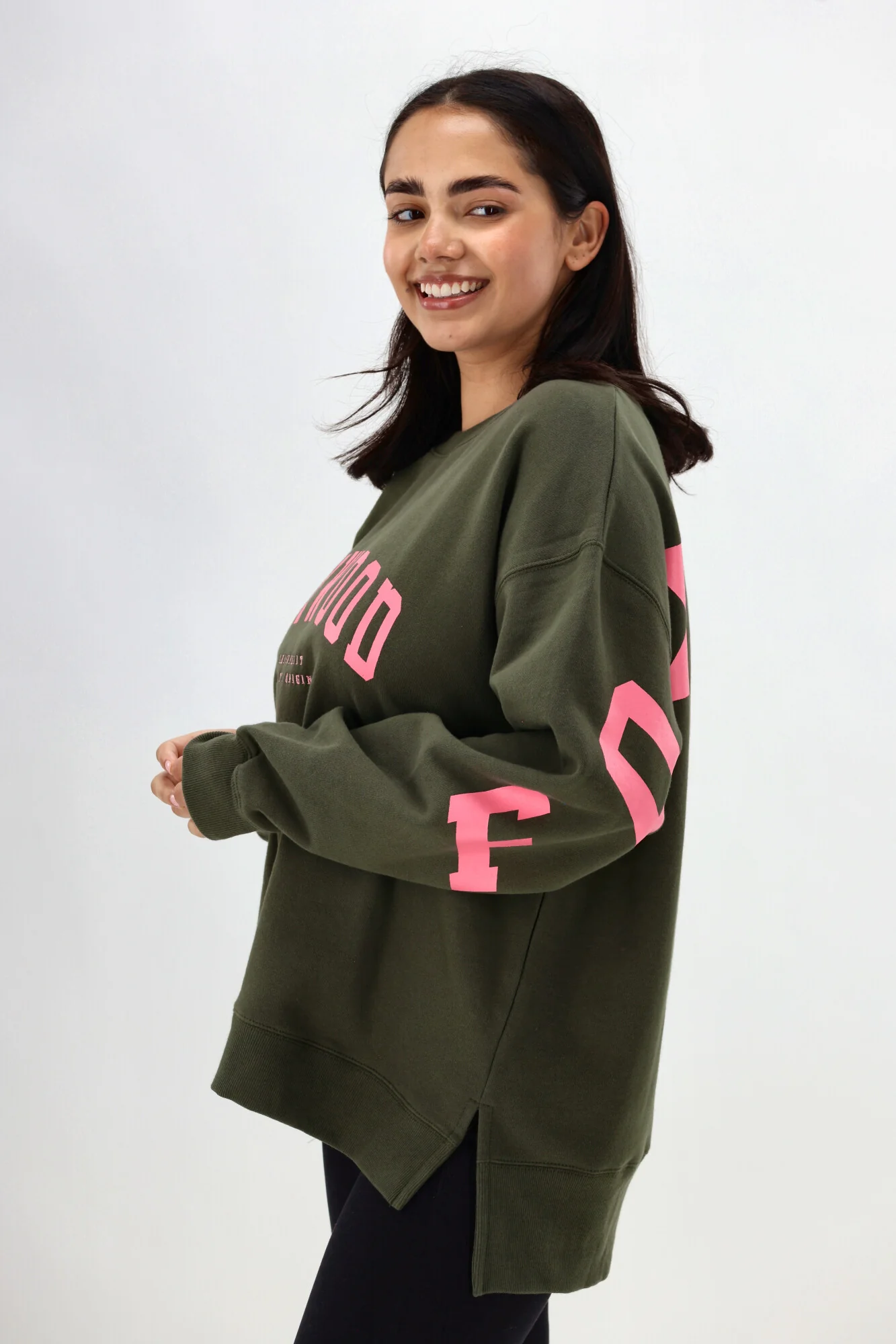 Foxwood Interval Crew Dark Khaki with Coral - Image 9