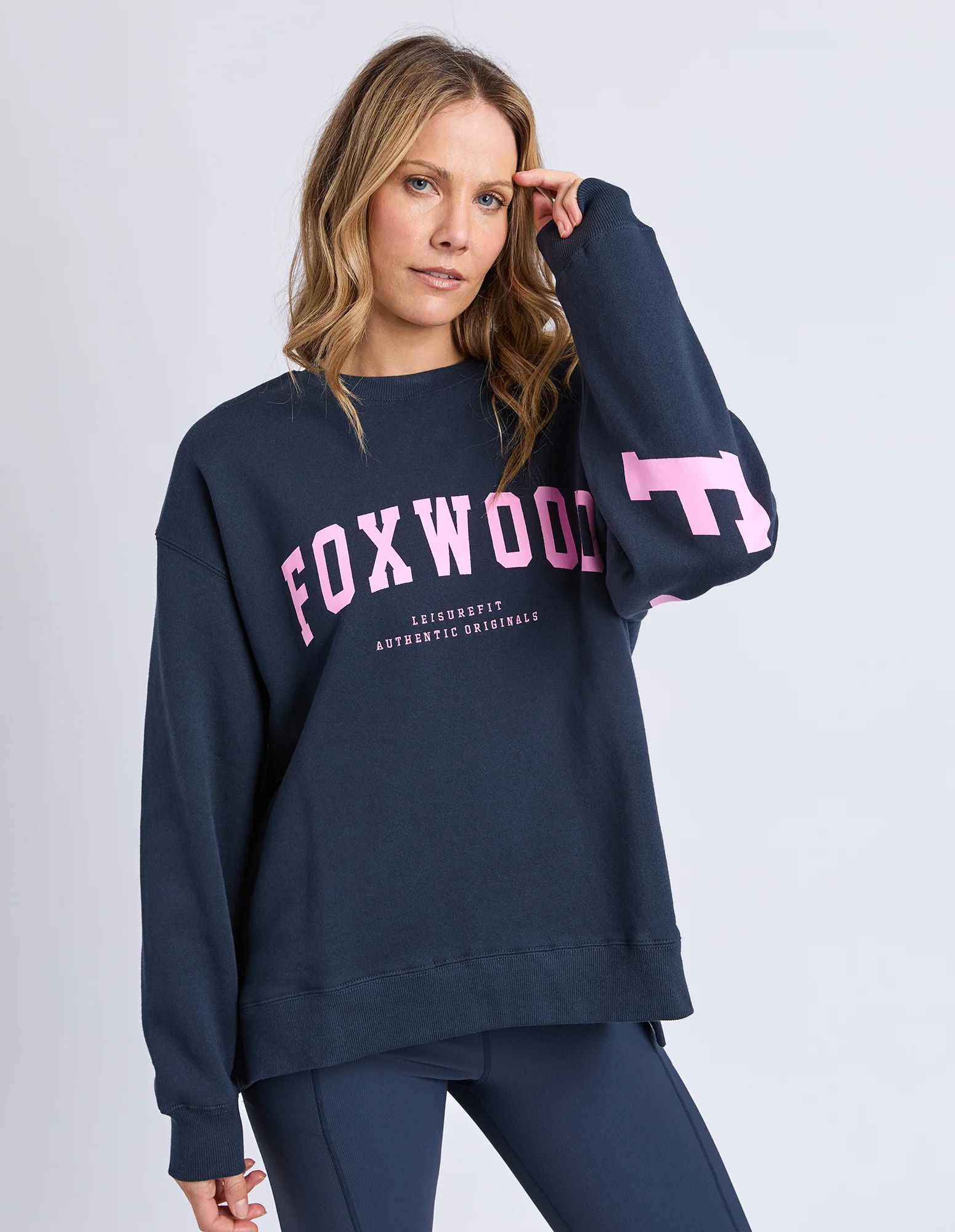Foxwood Interval Crew Navy And Neon Pink - Image 4