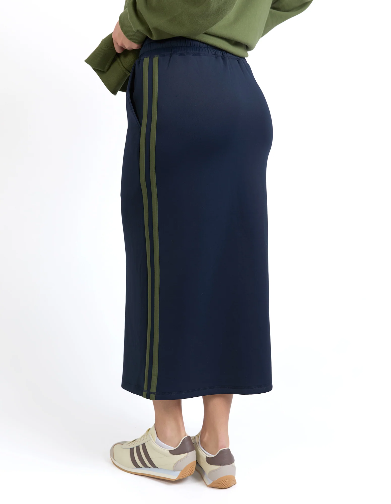 Foxwood Juno Skirt Navy With Green - Image 8