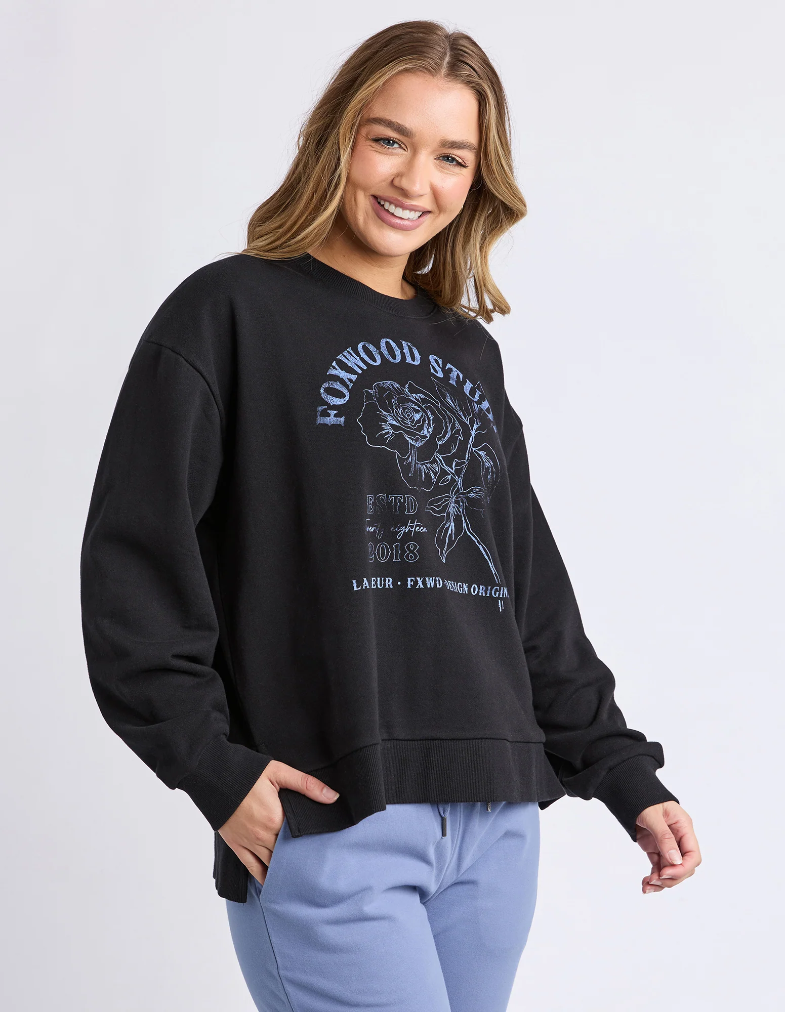Foxwood La Fleur Crew Black - Image 3
