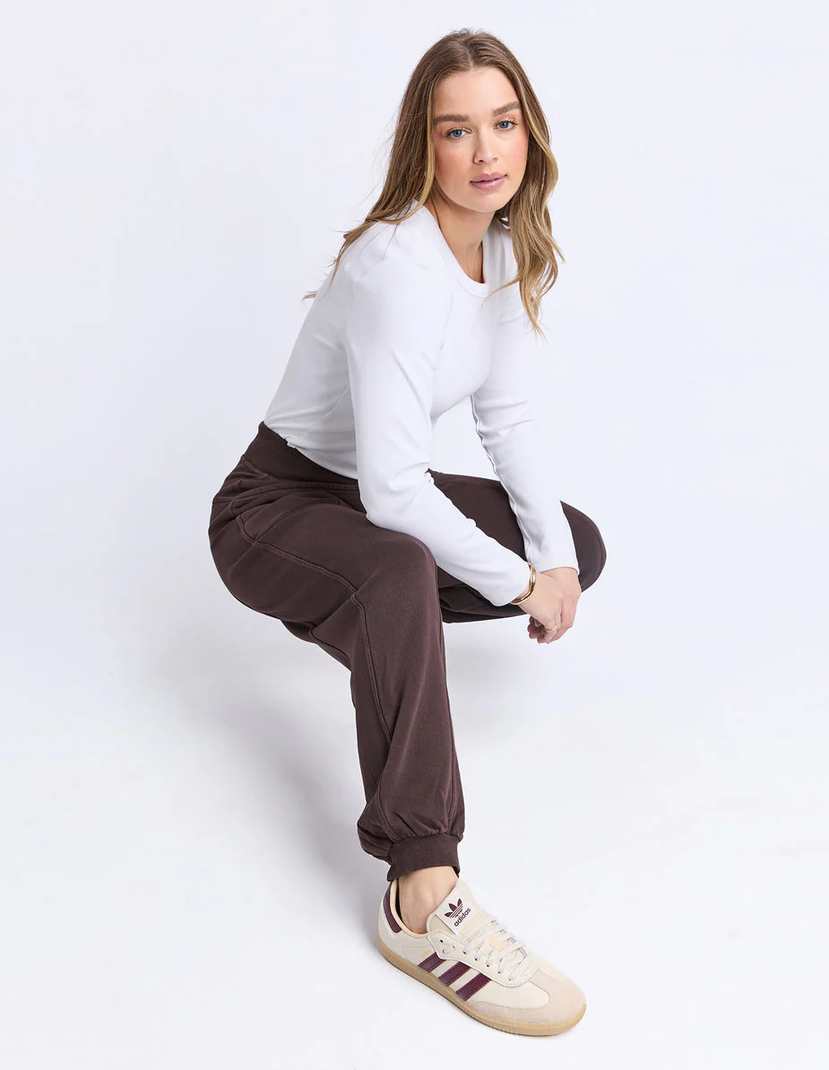 Foxwood Leo Trackpant Coffee - Image 6