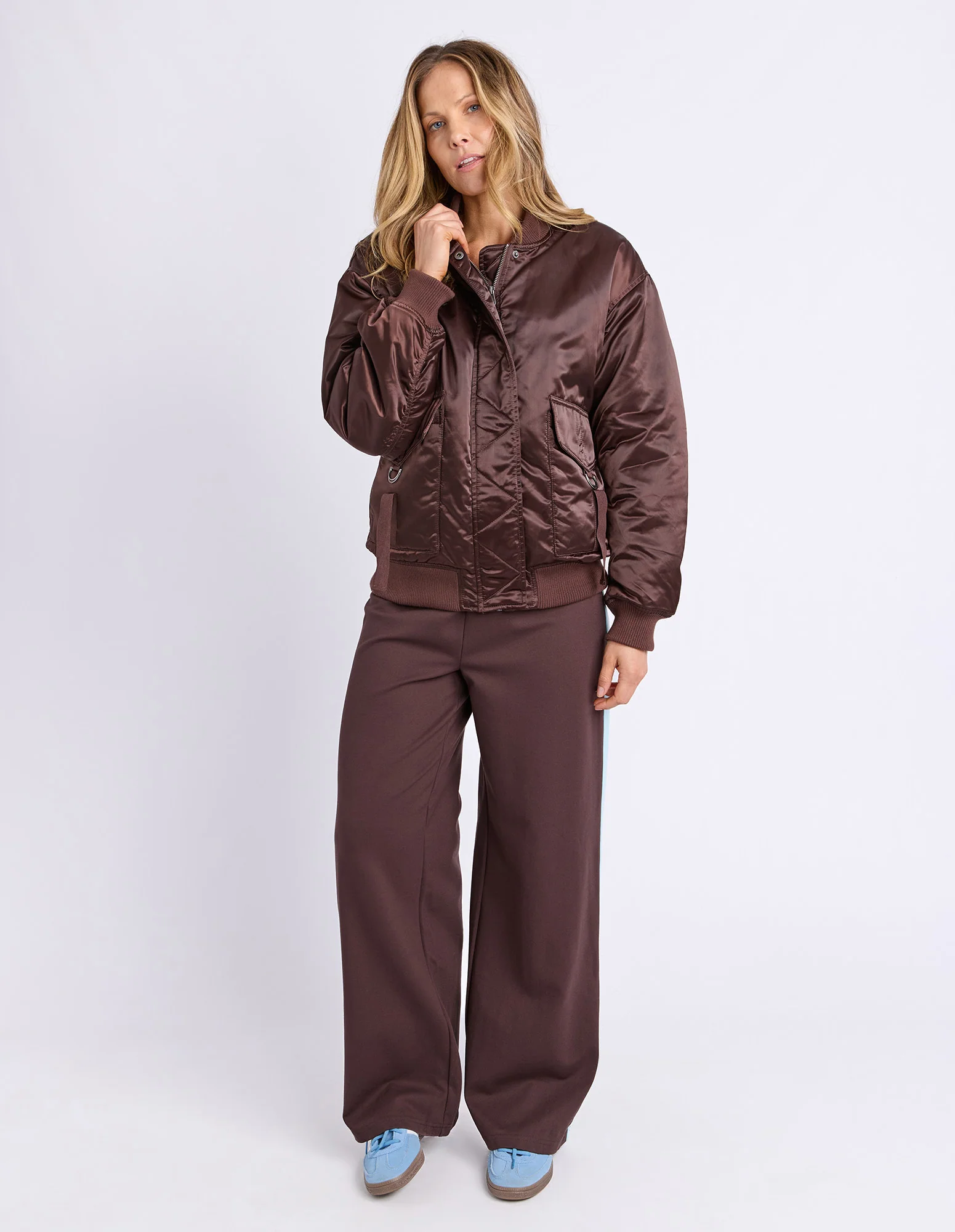 Foxwood Lucy Bomber Coffee Bean - Image 4