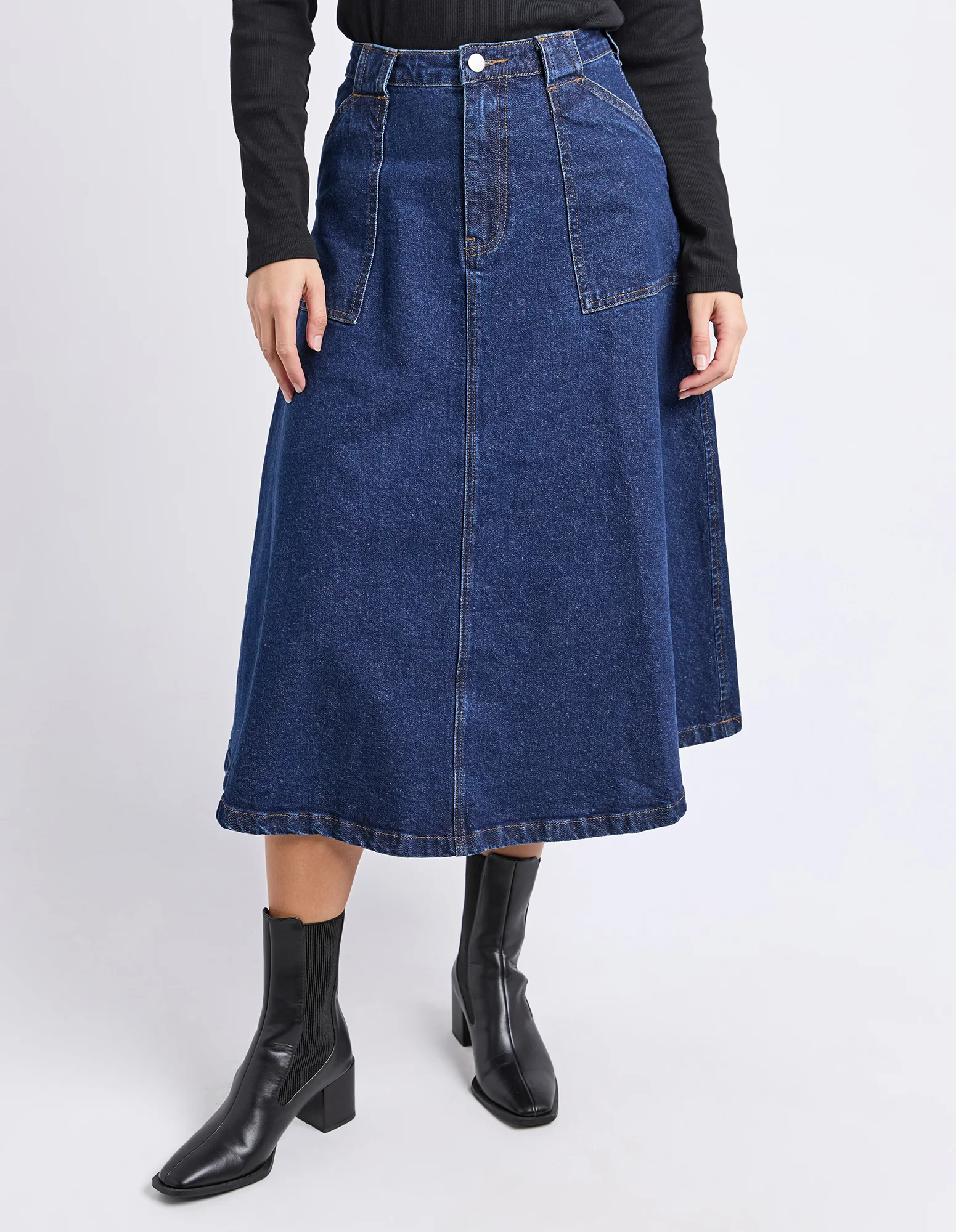 Foxwood Potter Skirt Dark Blue - Image 2