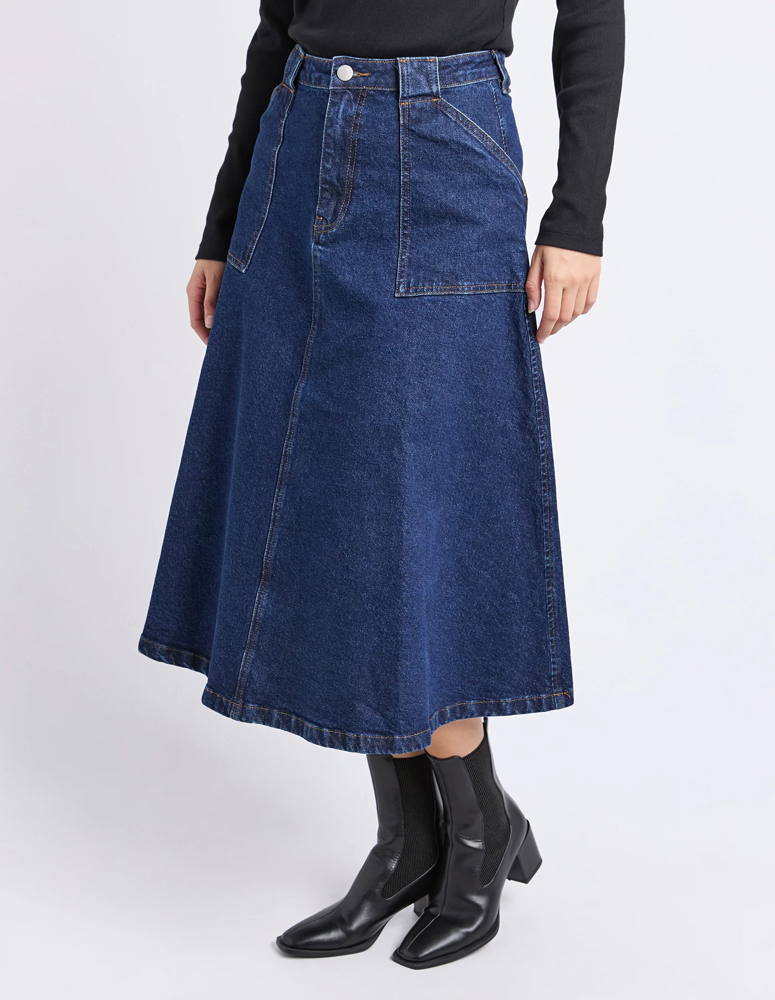 Foxwood Potter Skirt Dark Blue - Image 5