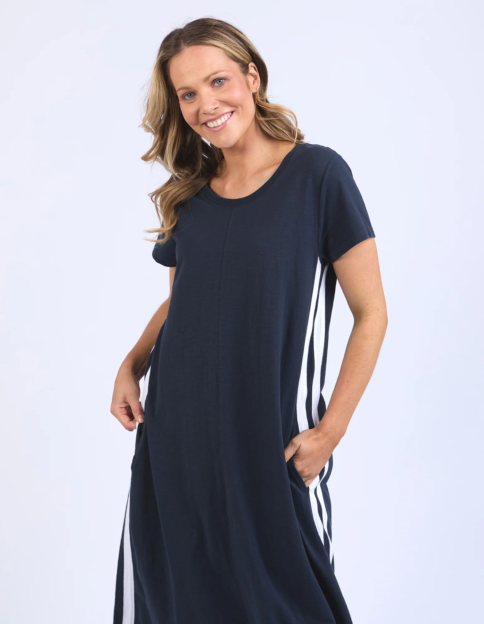 Foxwood Recovery Dress Navy - Image 3
