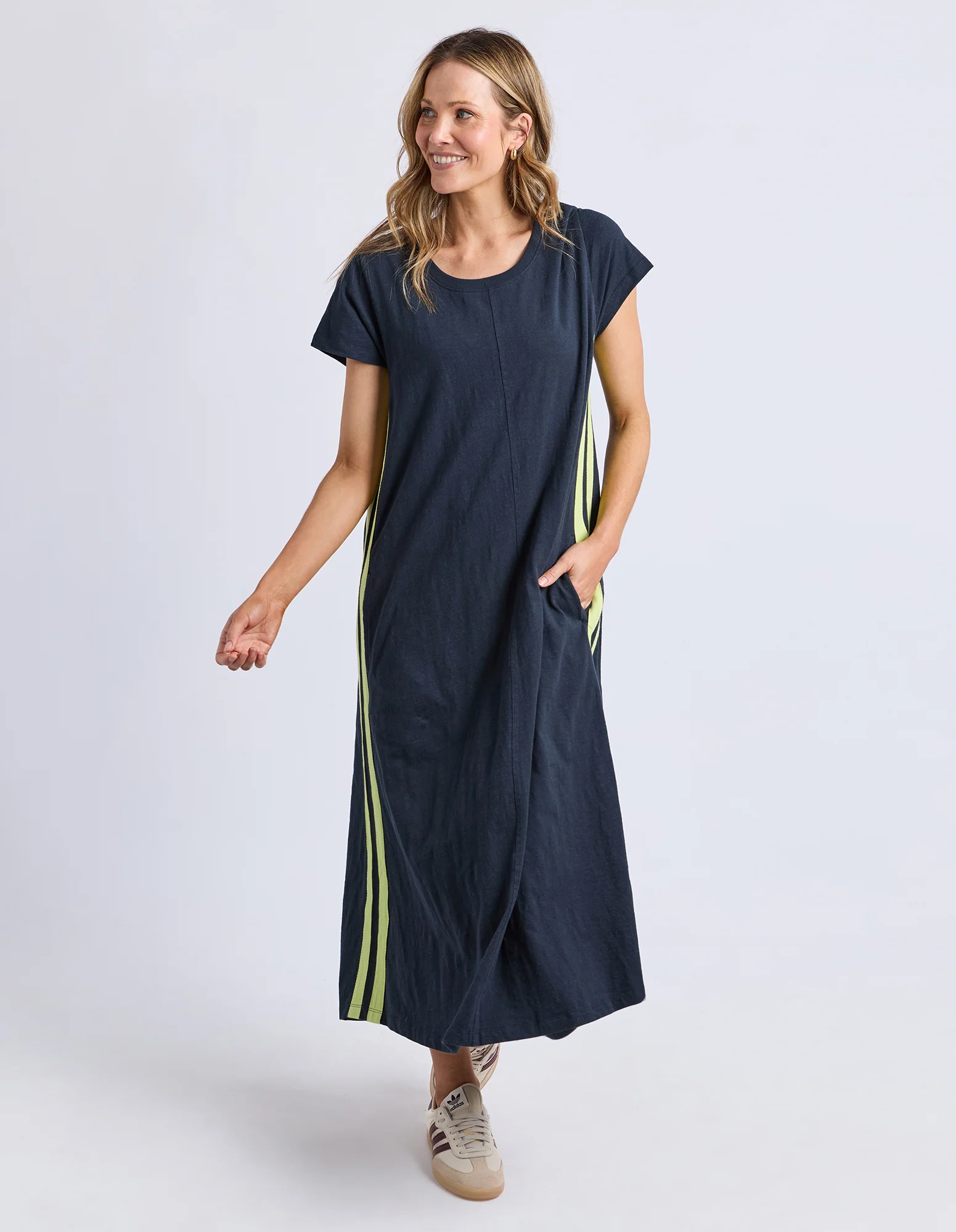 Foxwood Recovery Dress Navy & Neon Yellow