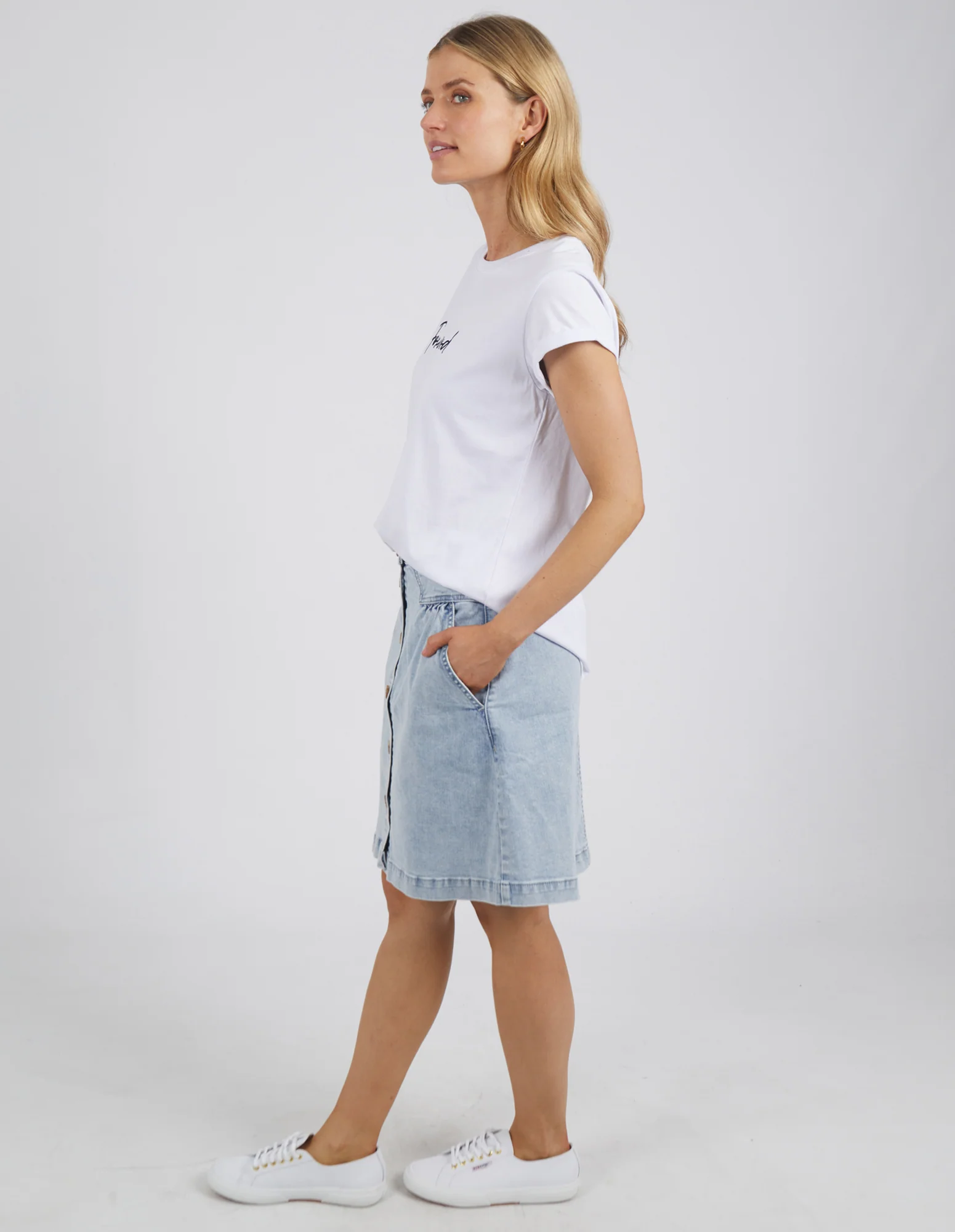 Foxwood Signature Tee White - Image 5