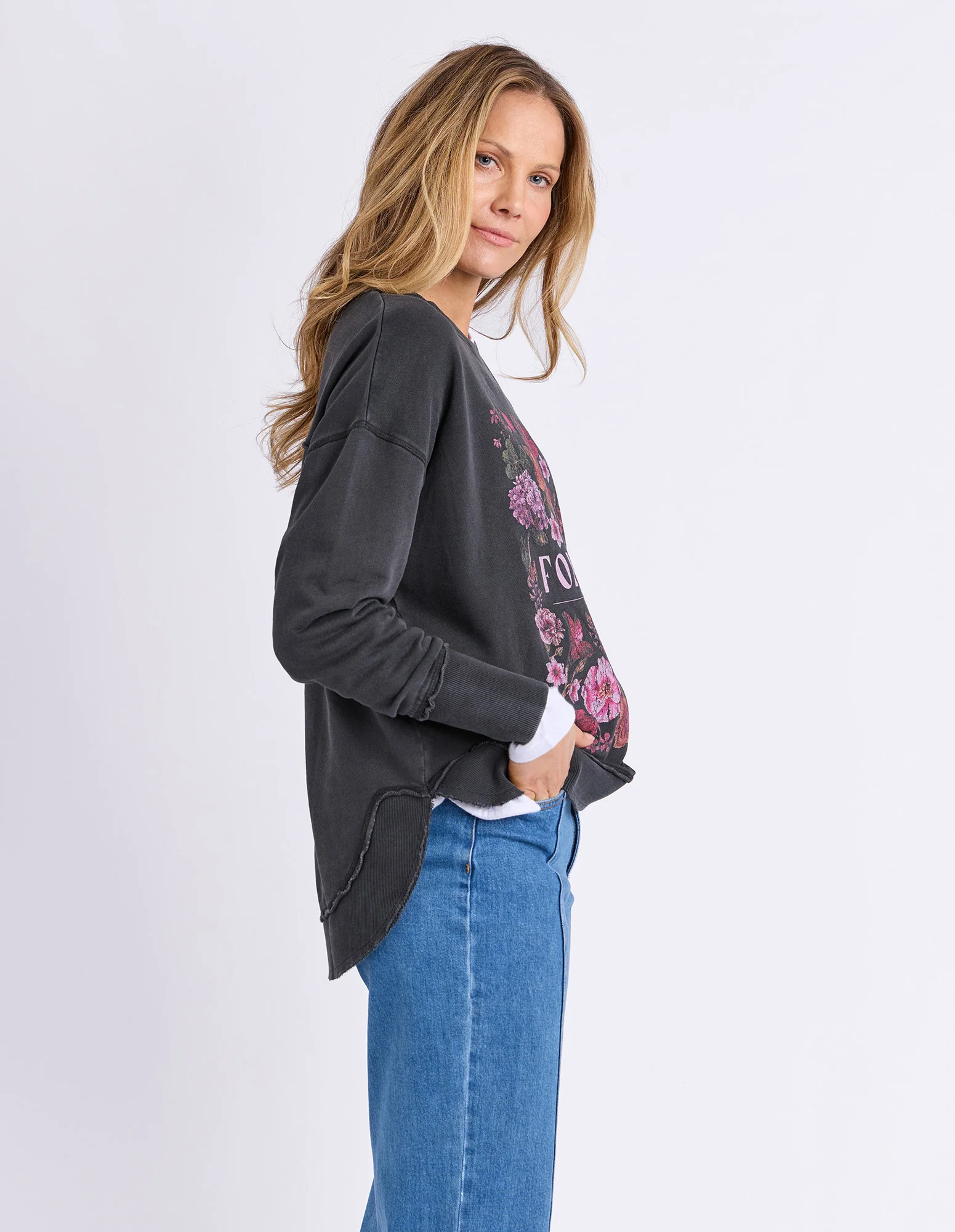Foxwood Vintage Posy Jumper Washed Black - Image 5