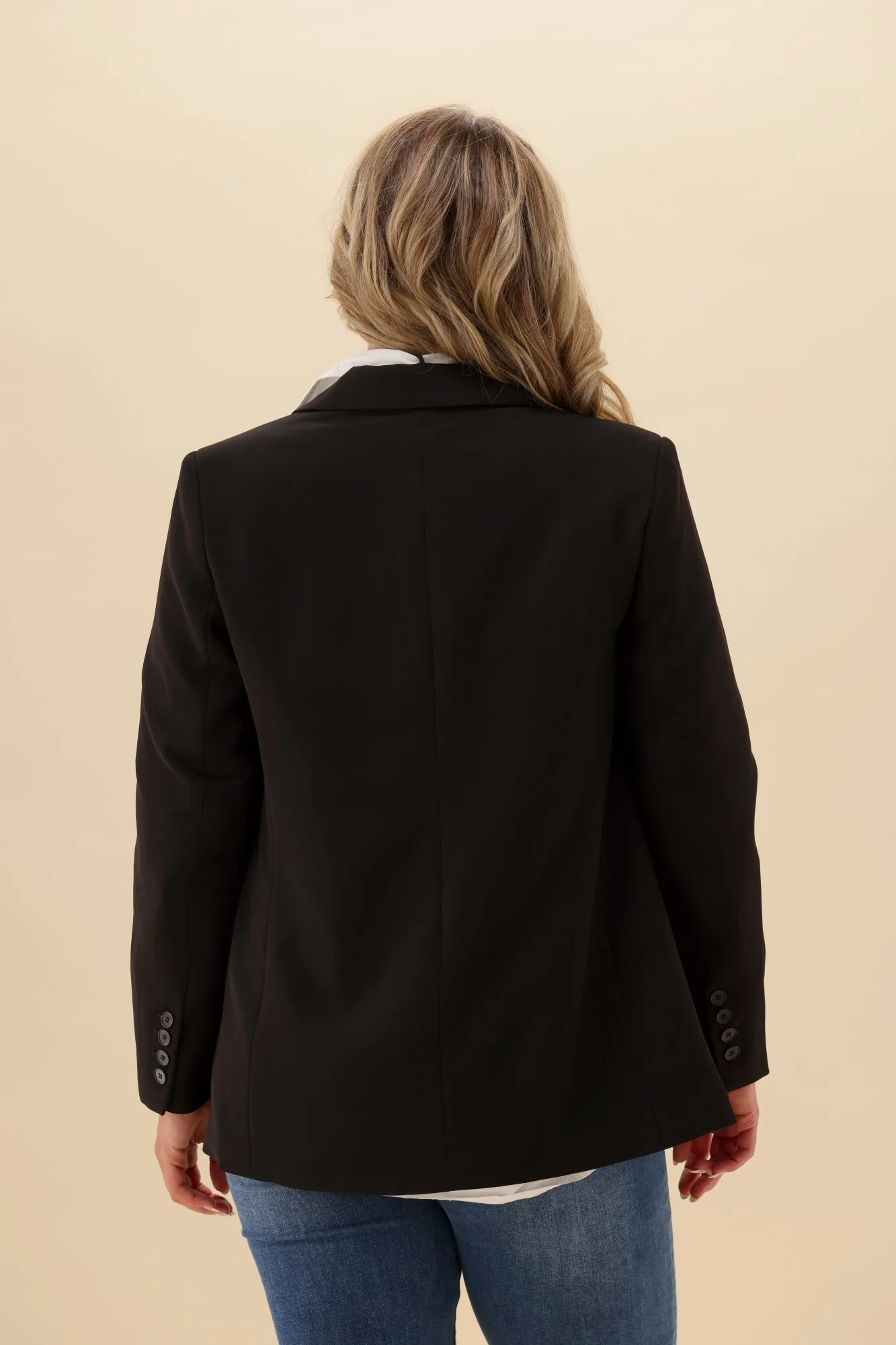 Gloss by Shine On Agna  Blazer Black - Image 6