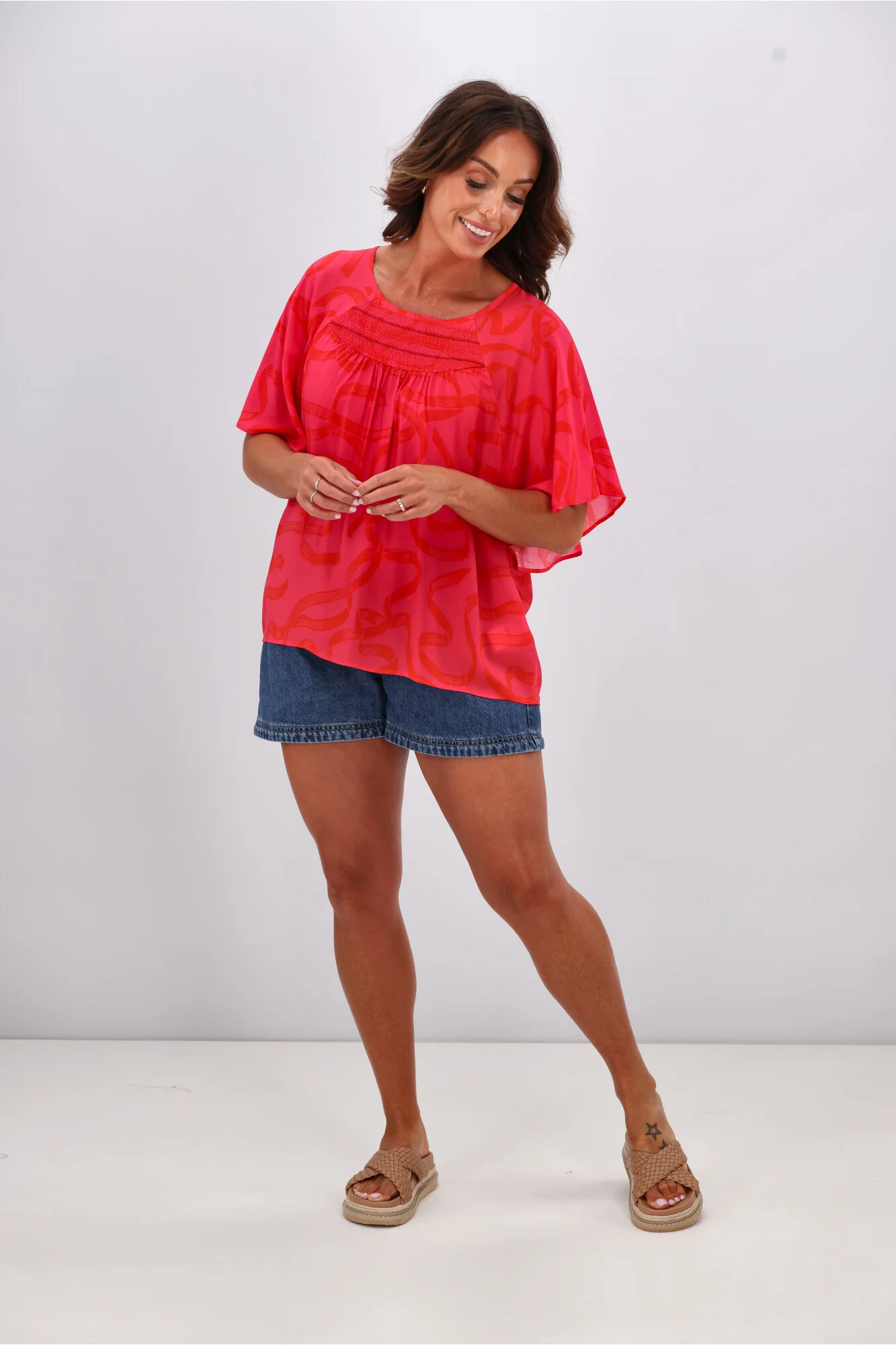 Gloss by Shine On Alesandra Flutter Sleeve Top Pink Red Ribbon Print - Image 4