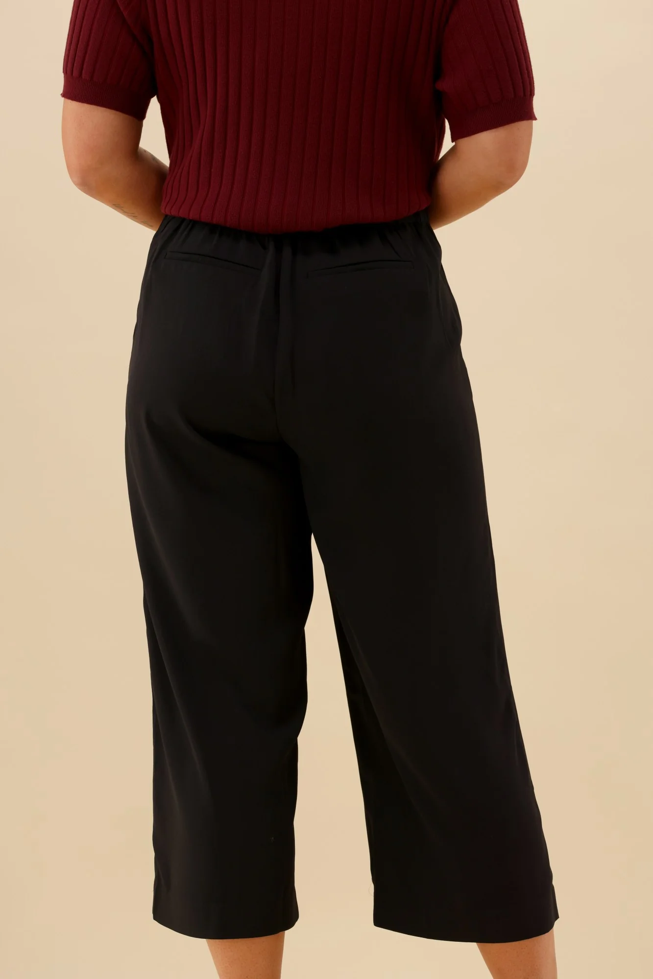 Gloss By Shine On Cropped Liberty Wide Leg Pants Black - Image 8
