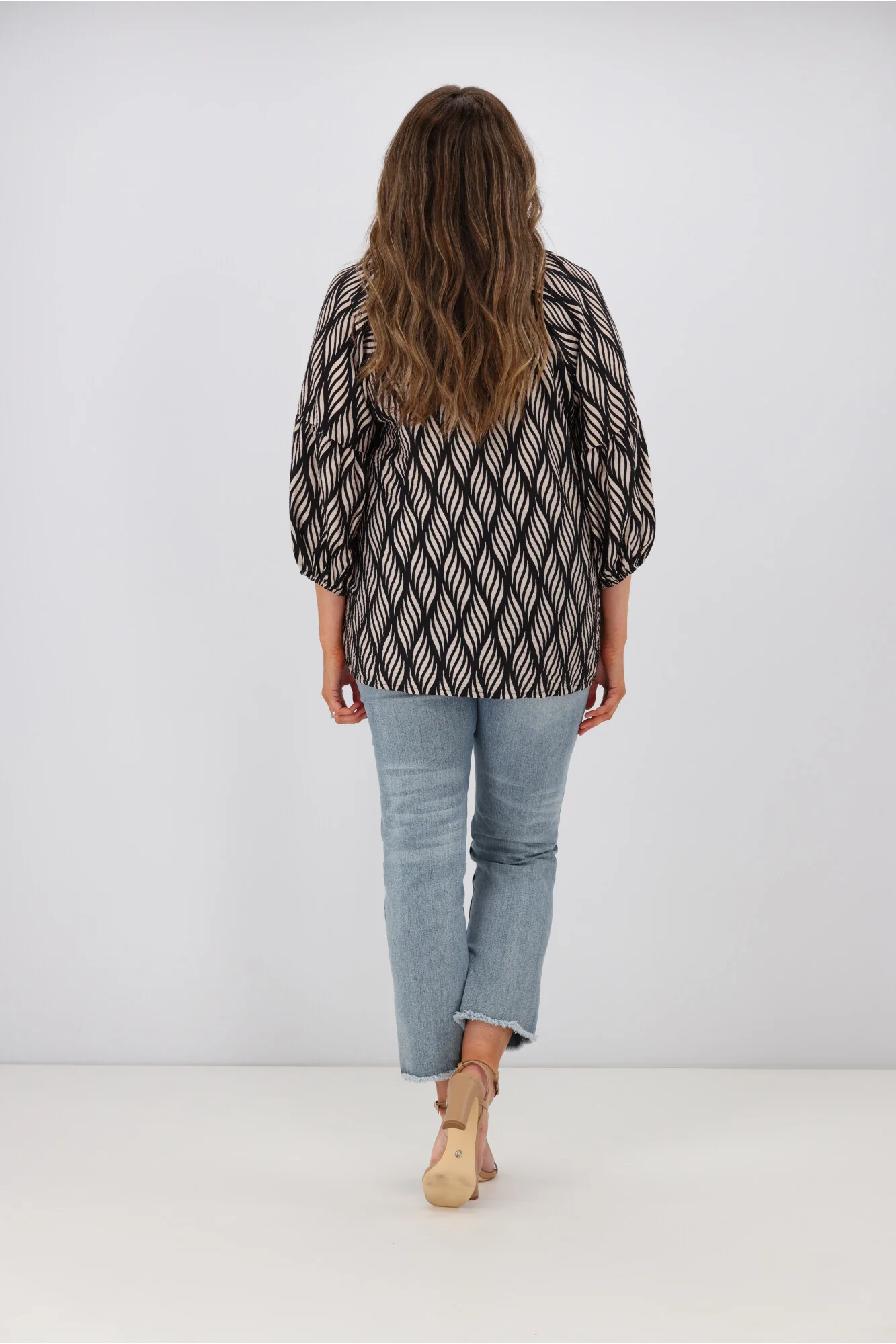 Gloss by Shine On Dana Tie Blouse Spiraling Geo Print - Image 6