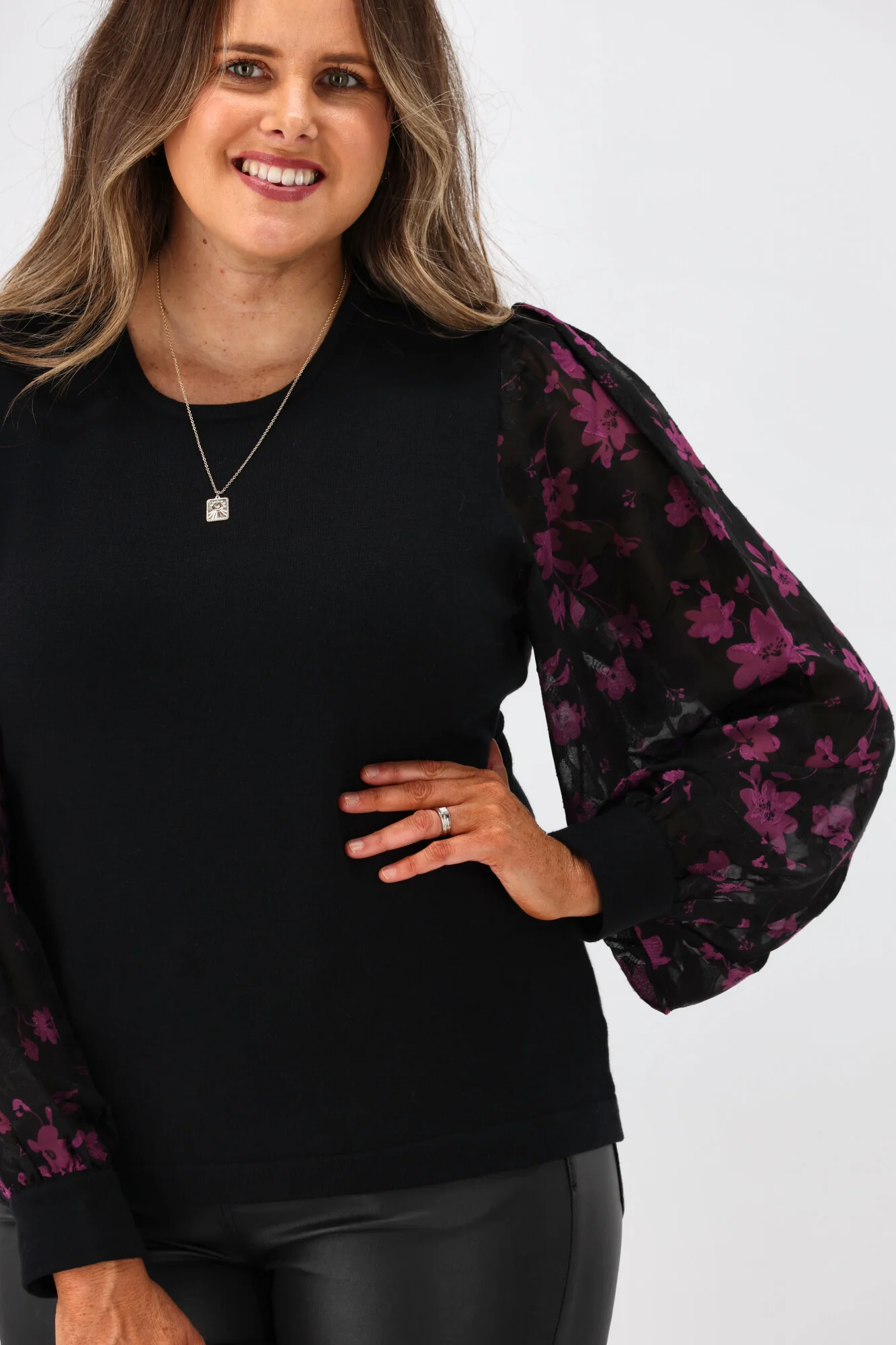Gloss By Shine On Juliette Puffed Sleeve Top w Black Purple Floral - Image 3