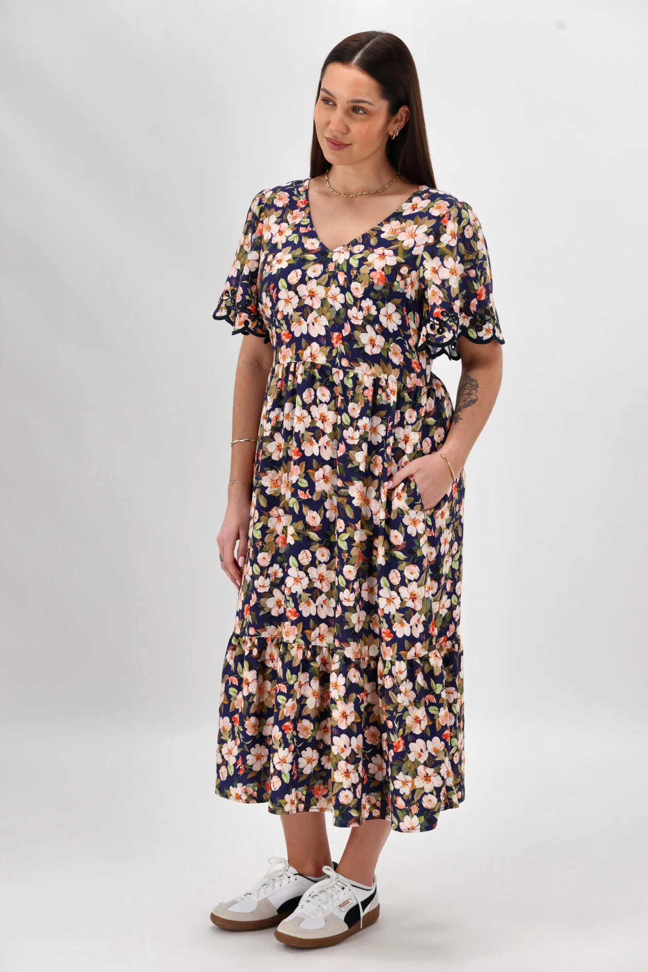 Gloss The Label Anthea Fortune Broderie Dress Navy Print - Image 11