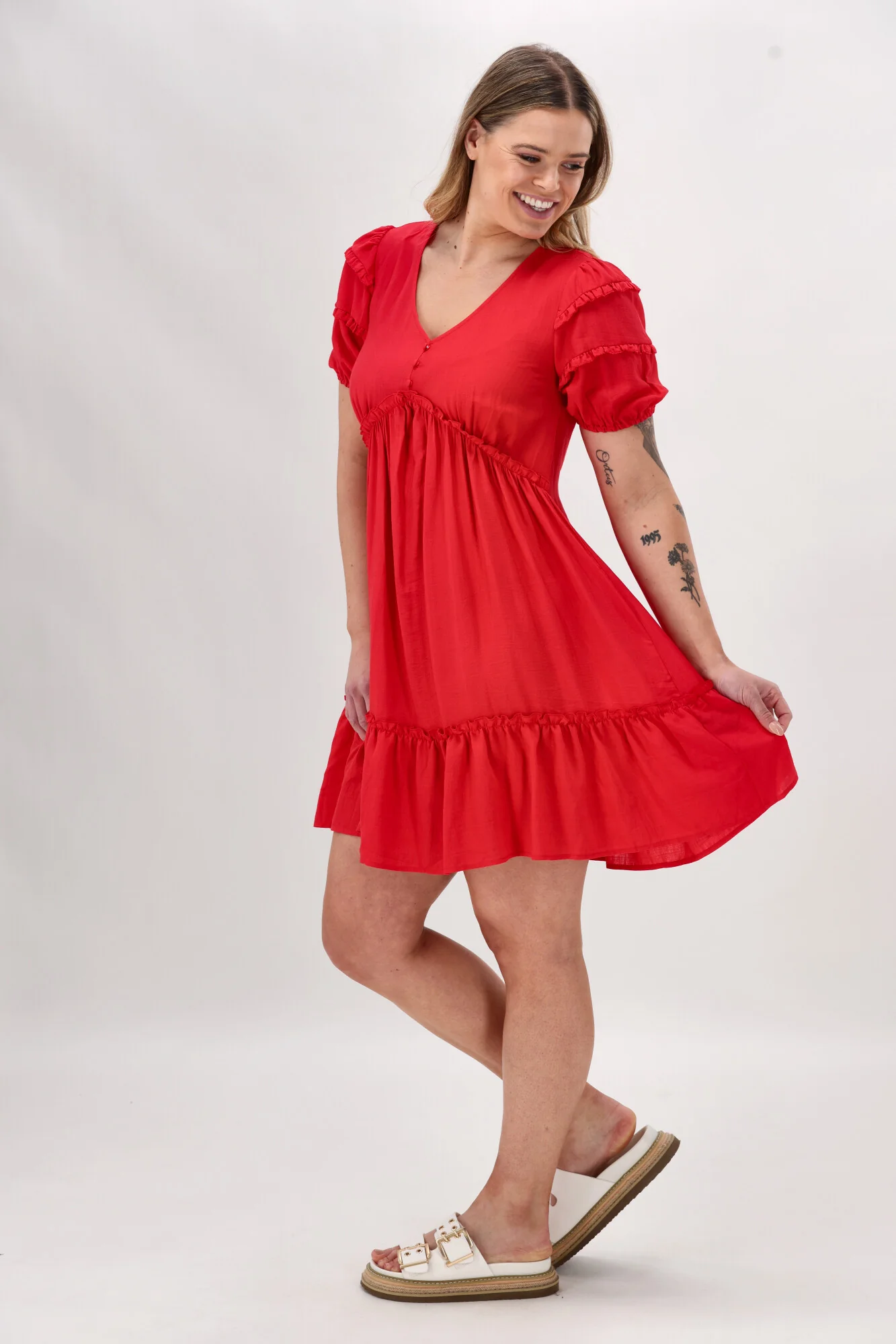 Gloss The Label Dale Frill Detail Puff Sleeve Dress Coral - Image 5