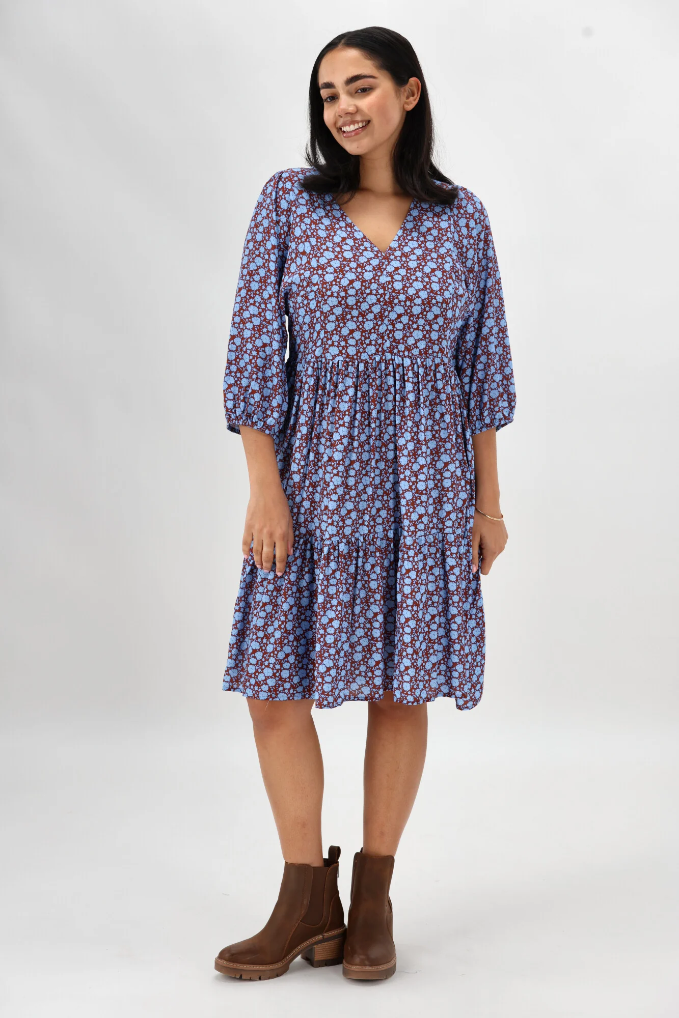 Gloss The Label Daniella Dress Blue Rust - Image 5