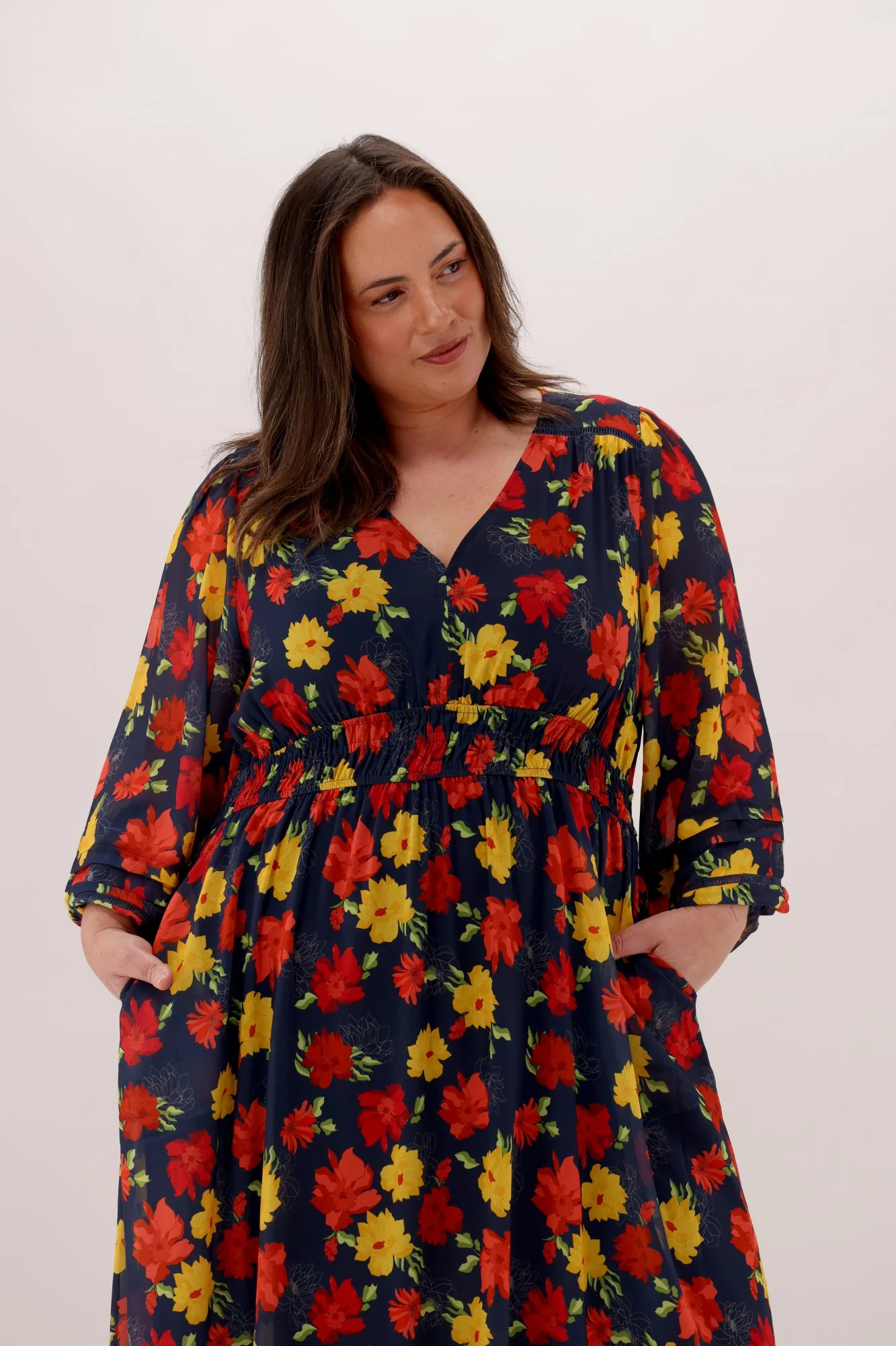 Gloss The Label Denzel V Neck Dress Flame Floral - Image 3