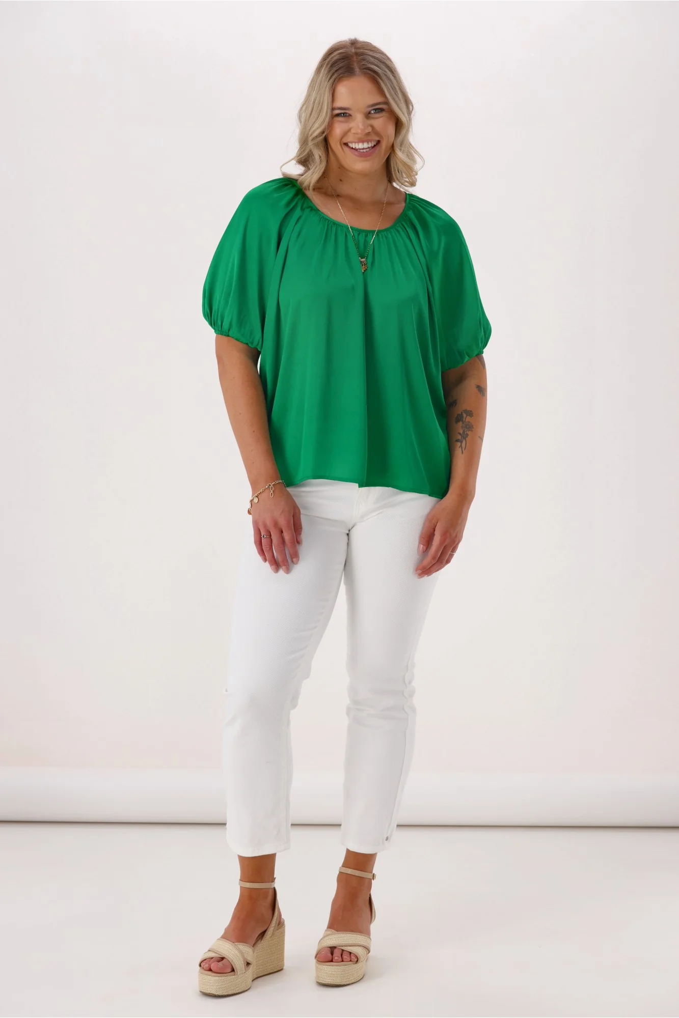 Gloss The Label Eve Satin Gathered Top Green - Image 3