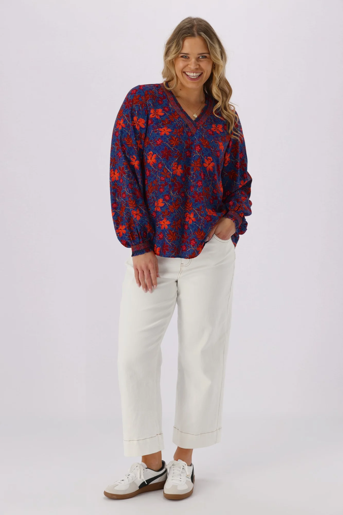 Gloss The Label Geneva Shirred Detail Top Geo Floral - Image 3