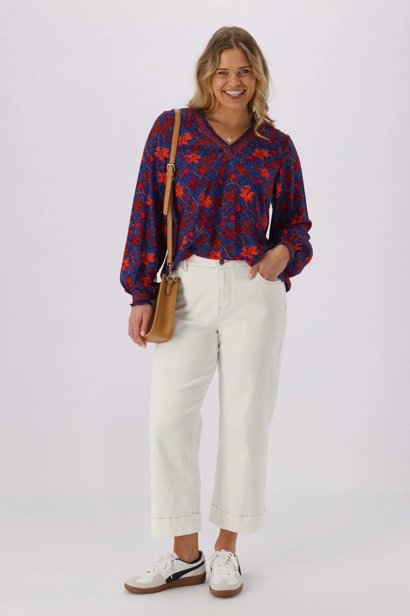 Gloss The Label Geneva Shirred Detail Top Geo Floral - Image 7