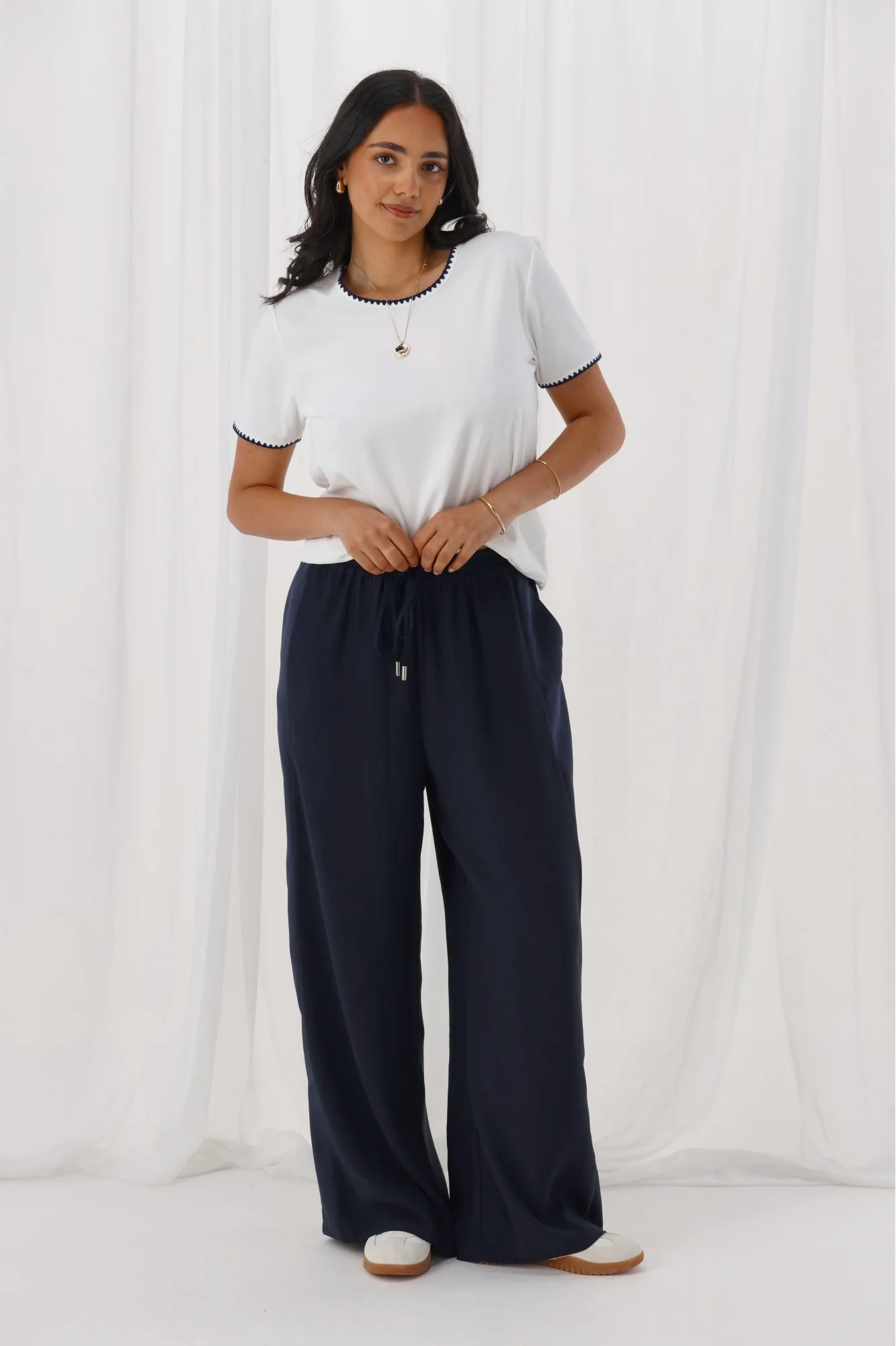 Gloss The Label Havanna Satin Stripe Pants Midnight - Image 3