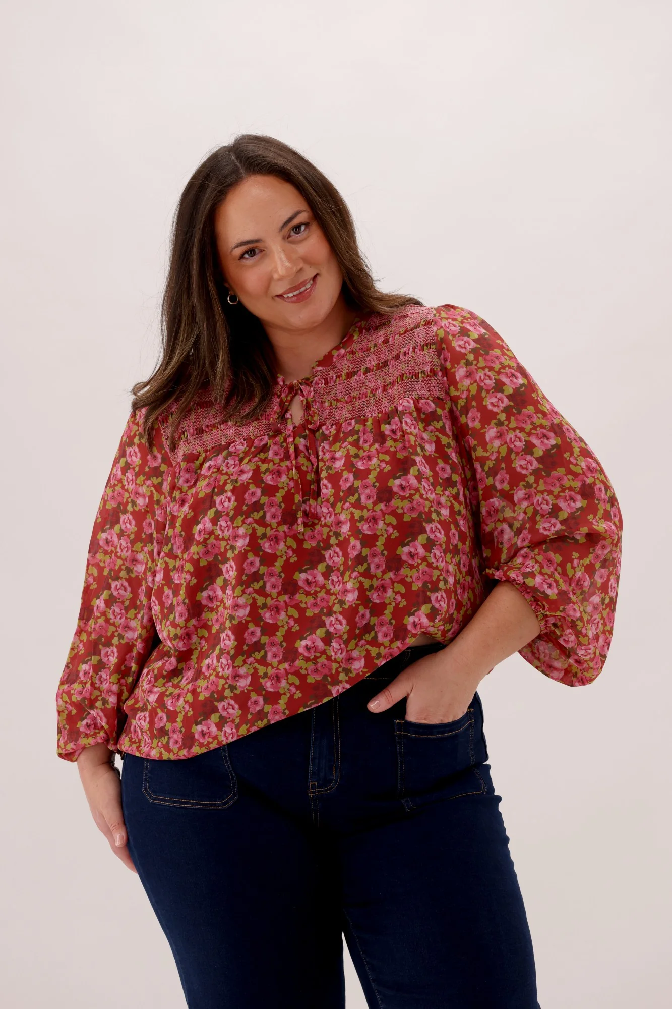 Gloss The Label Juan Shirred Detail Top Wine Speckle Floral - Image 2
