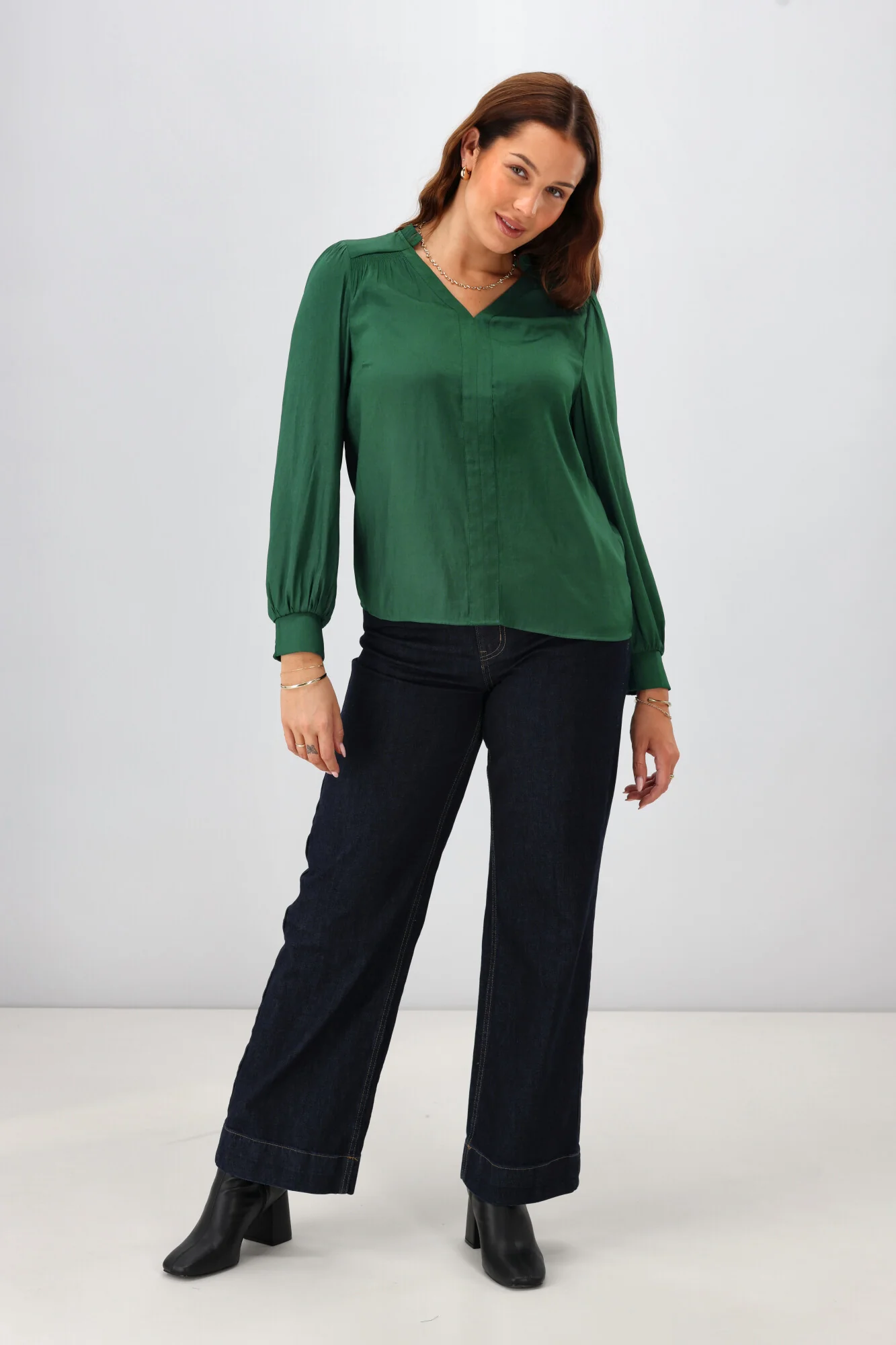 Gloss The Label Kai Satin Top Green - Image 5