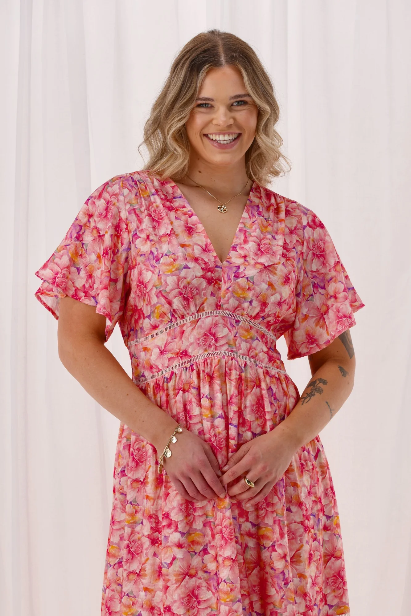 Gloss The Label Keagan Ladder Lace Dress Pink Floral - Image 4
