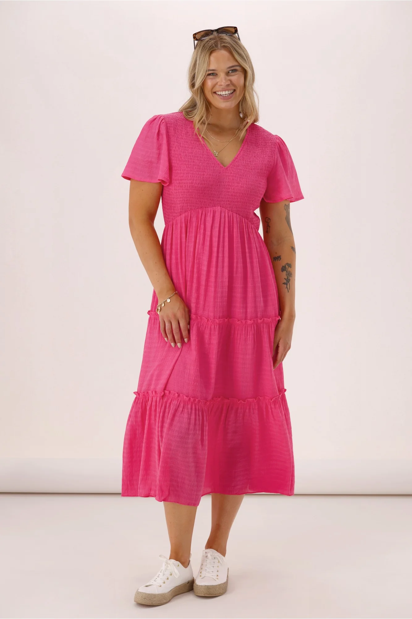 Gloss The Label Label Reverie Midi Dress Pink - Image 4