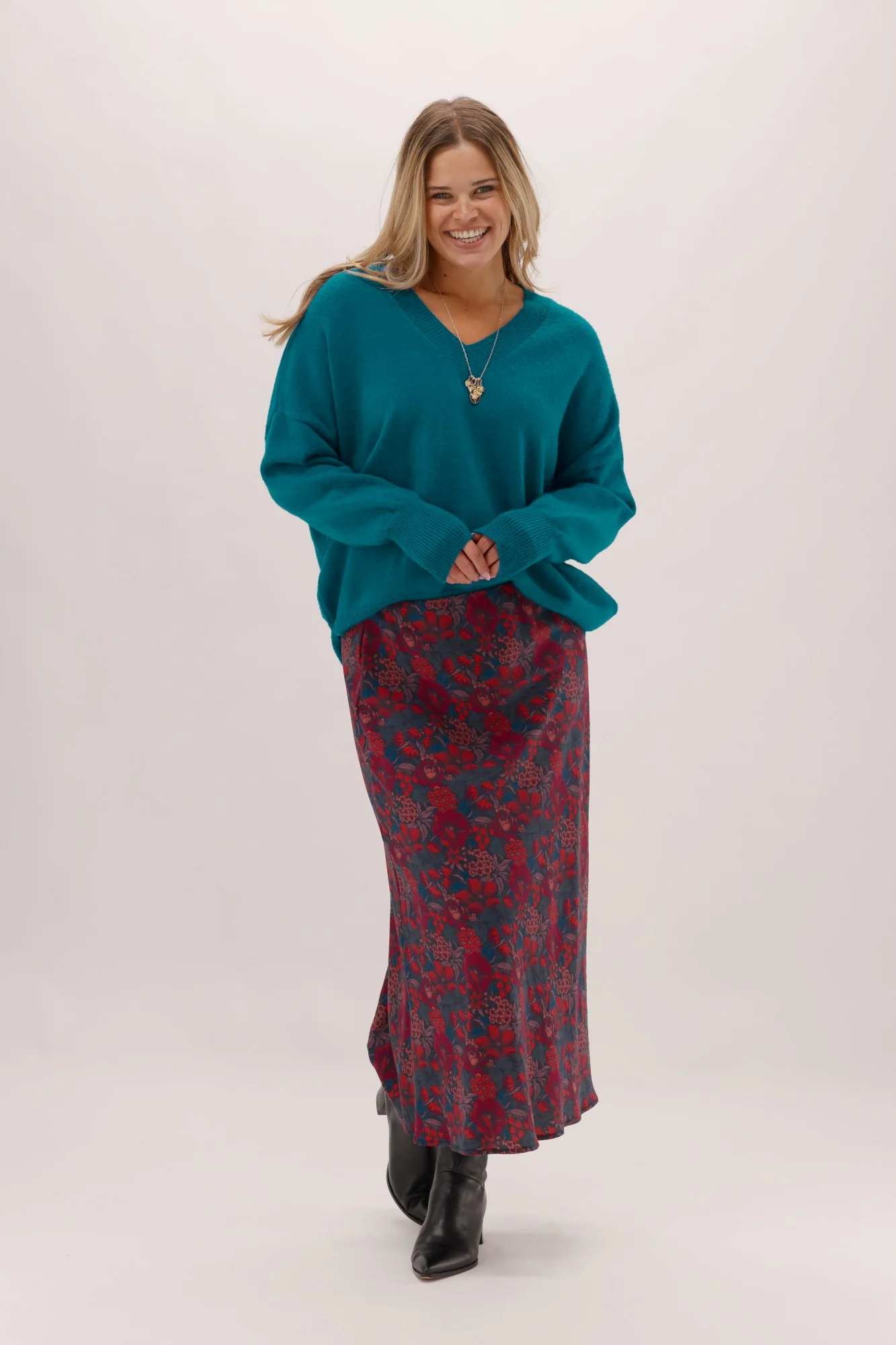 Gloss The Label Limaree Godet Skirt Twilight Floral - Image 4