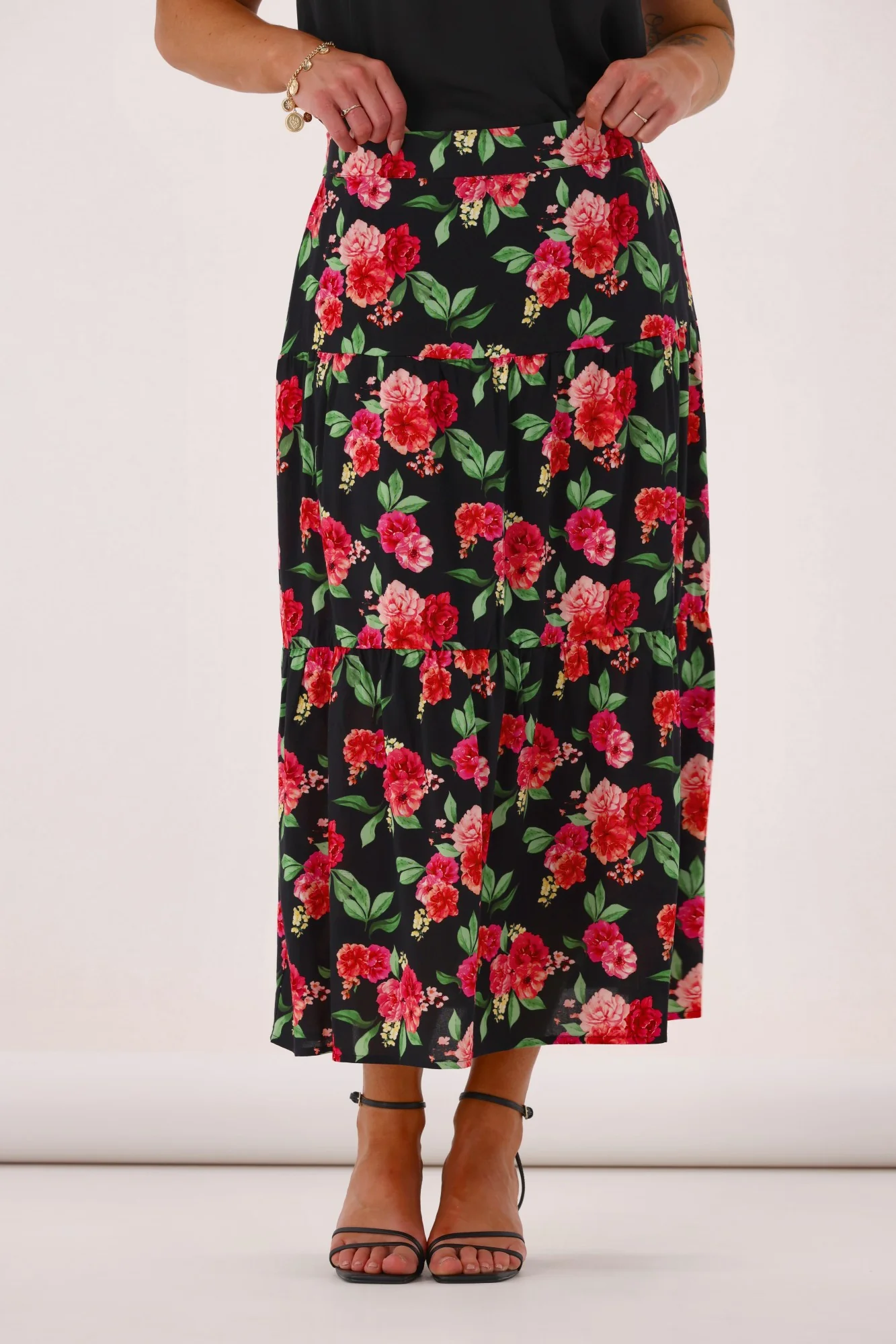 Gloss The Label Lucerne Rosewood Tiered Skirt Floral - Image 2