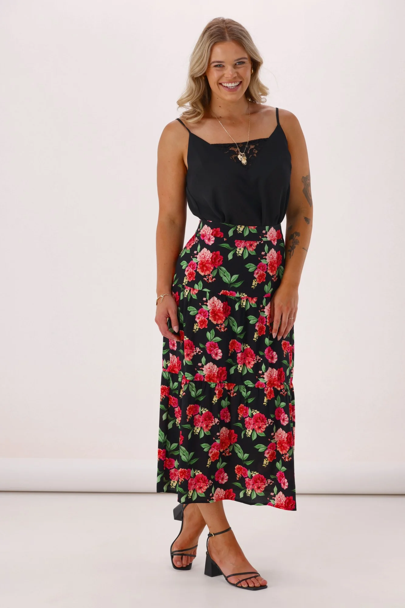 Gloss The Label Lucerne Rosewood Tiered Skirt Floral - Image 4
